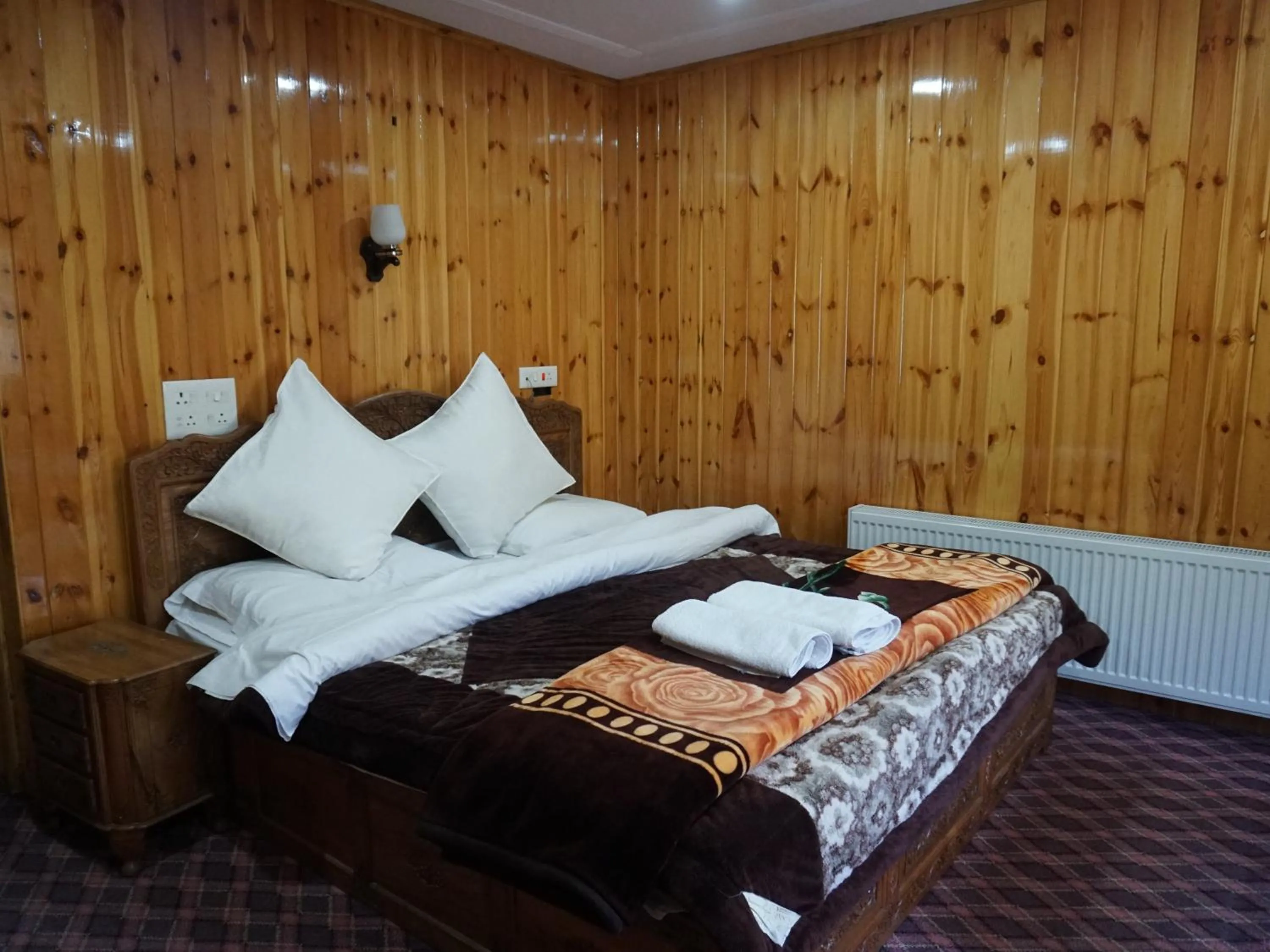 Bed in Hotel Barzman