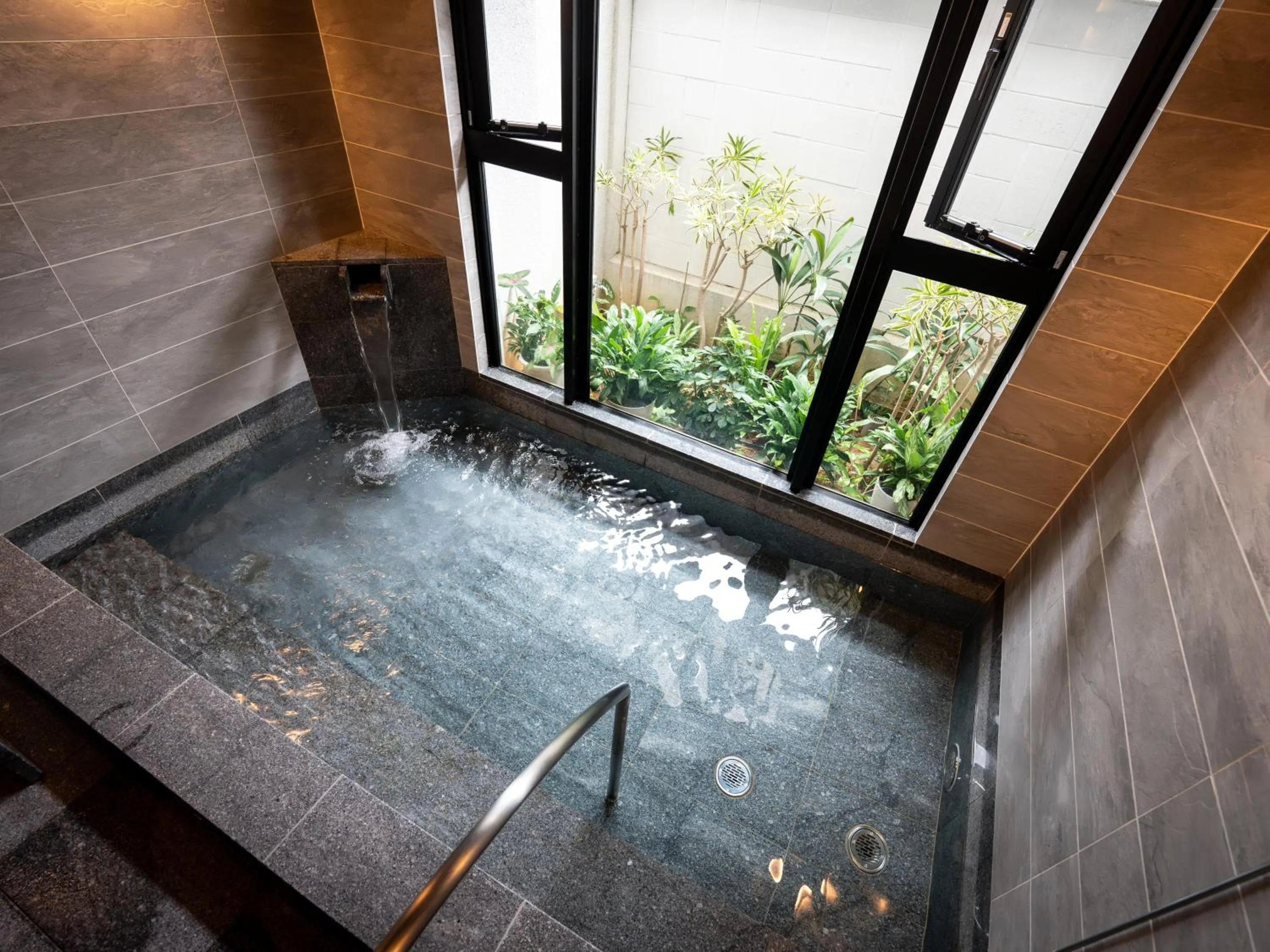 Public Bath in Tabino Hotel lit Miyakojima