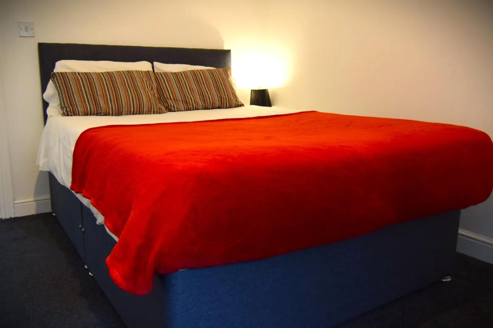 Bedroom, Bed in OYO Victoria Apartments