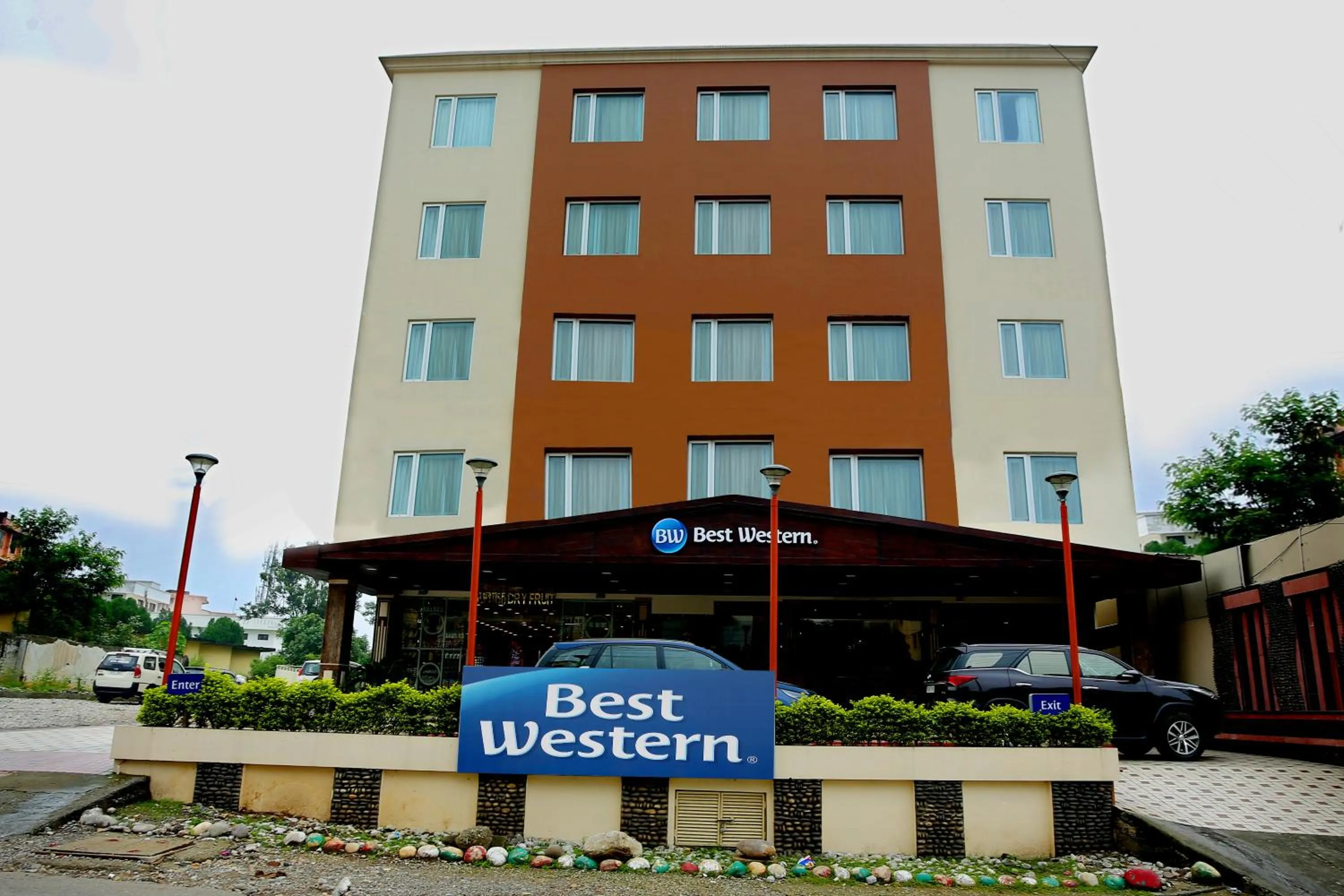 Property building in Best Western Swing High Katra