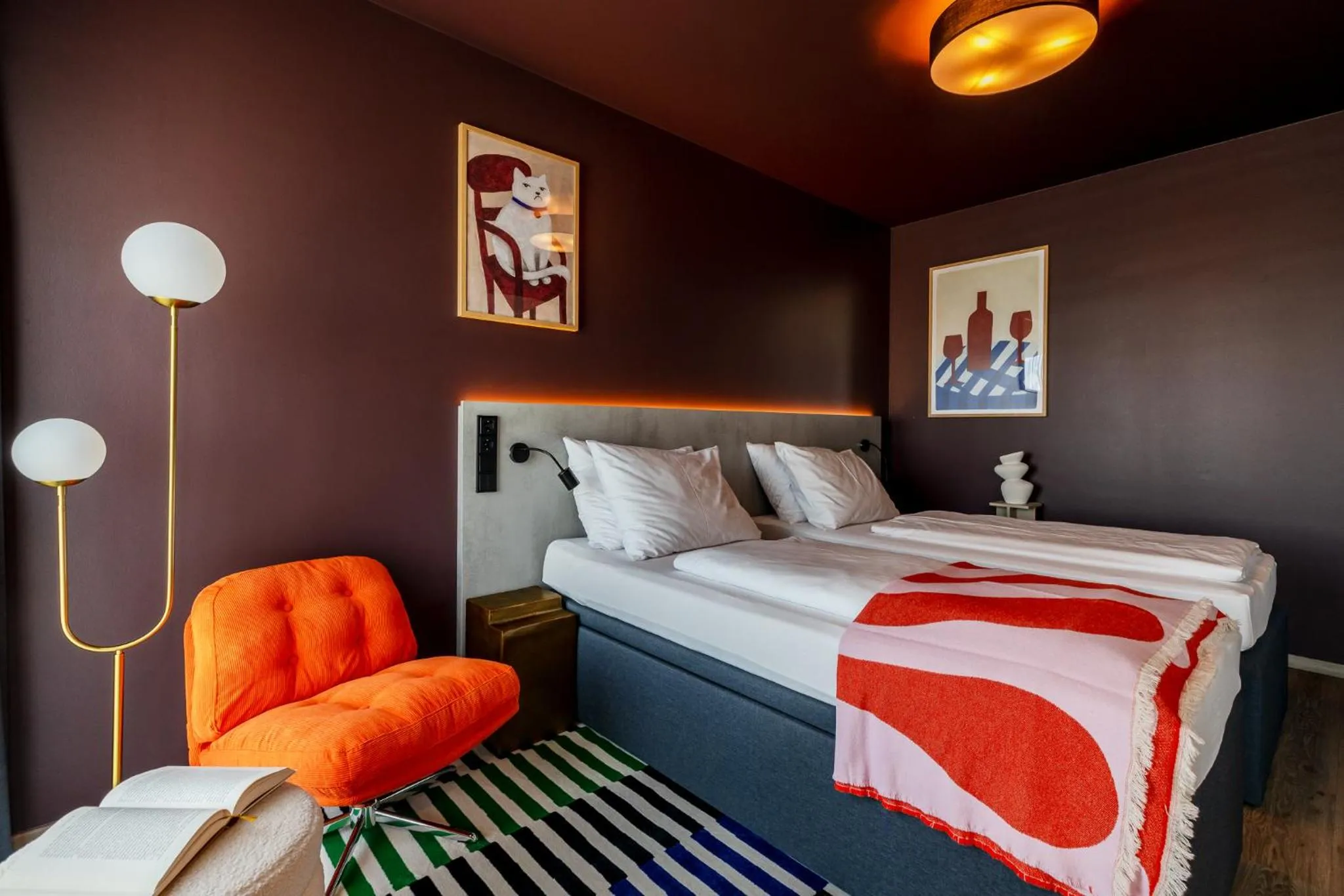 Bedroom, Bed in kalm stay - munich east