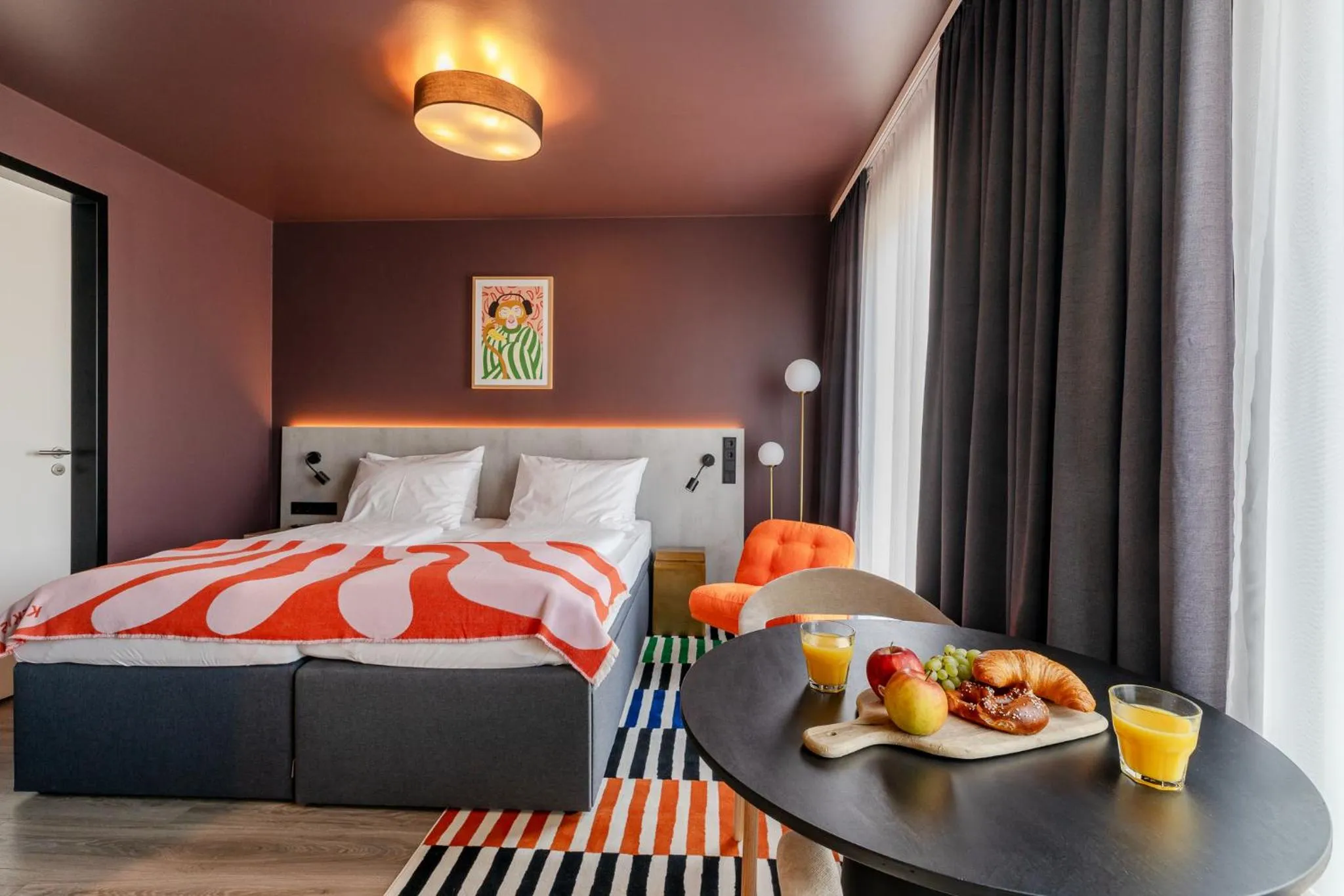 Photo of the whole room, Bed in kalm stay - munich east