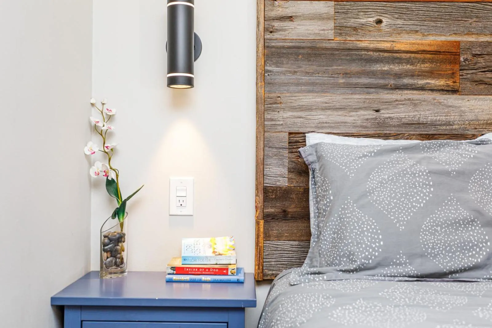 Bed in Cozy Collingwood Retreat 80204