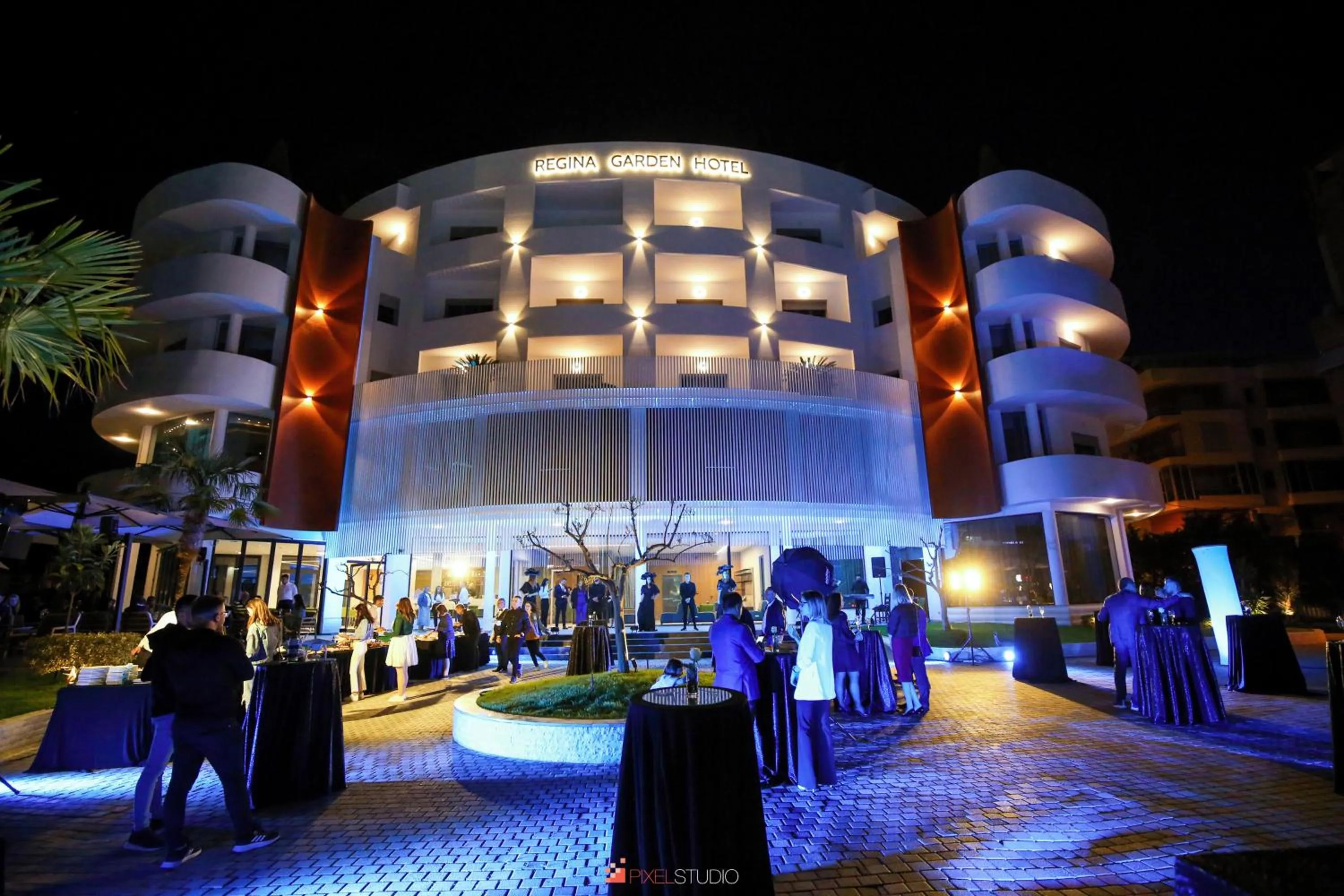 Property building in Regina Garden Vlore