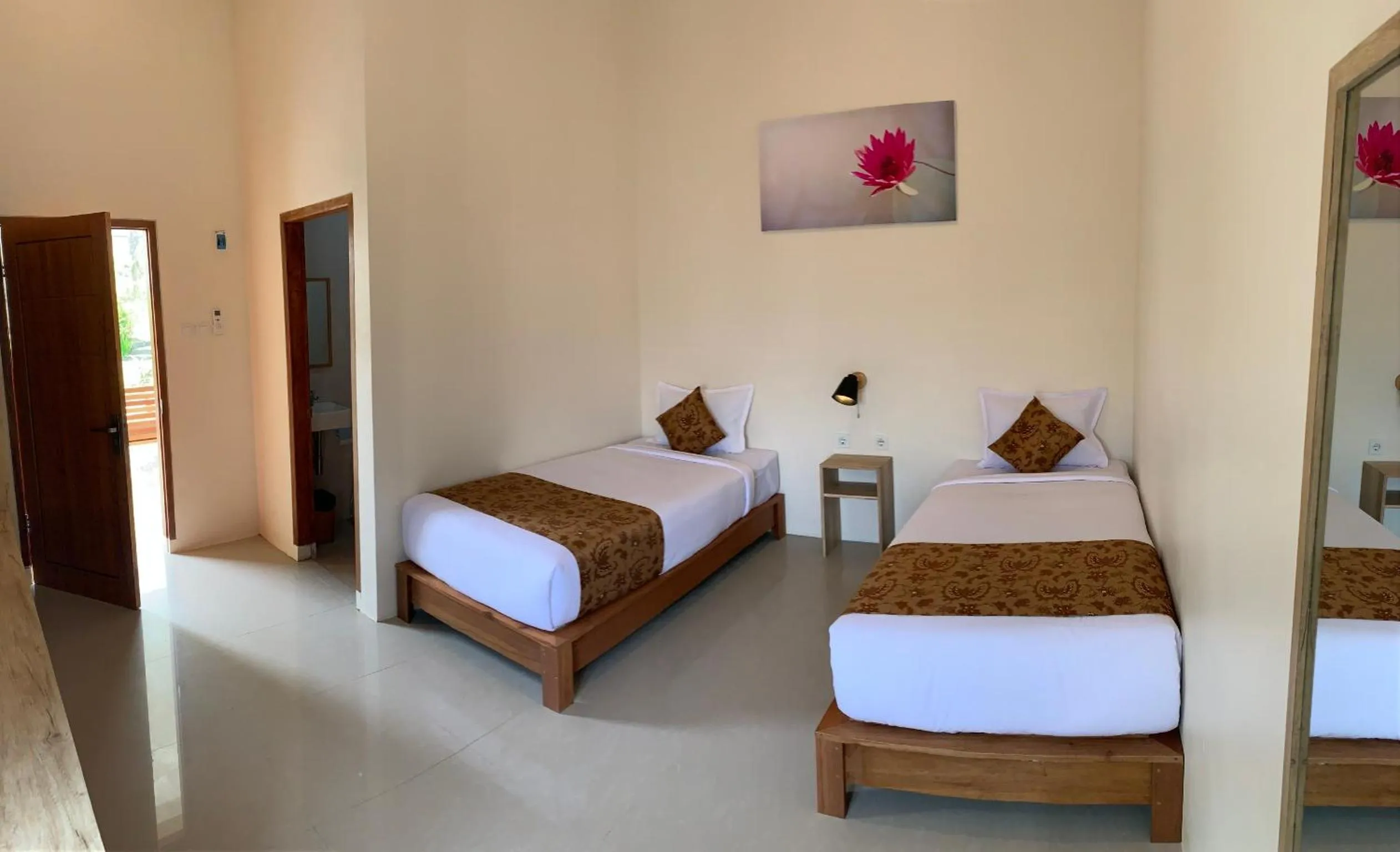 Bed in Artha Cottages