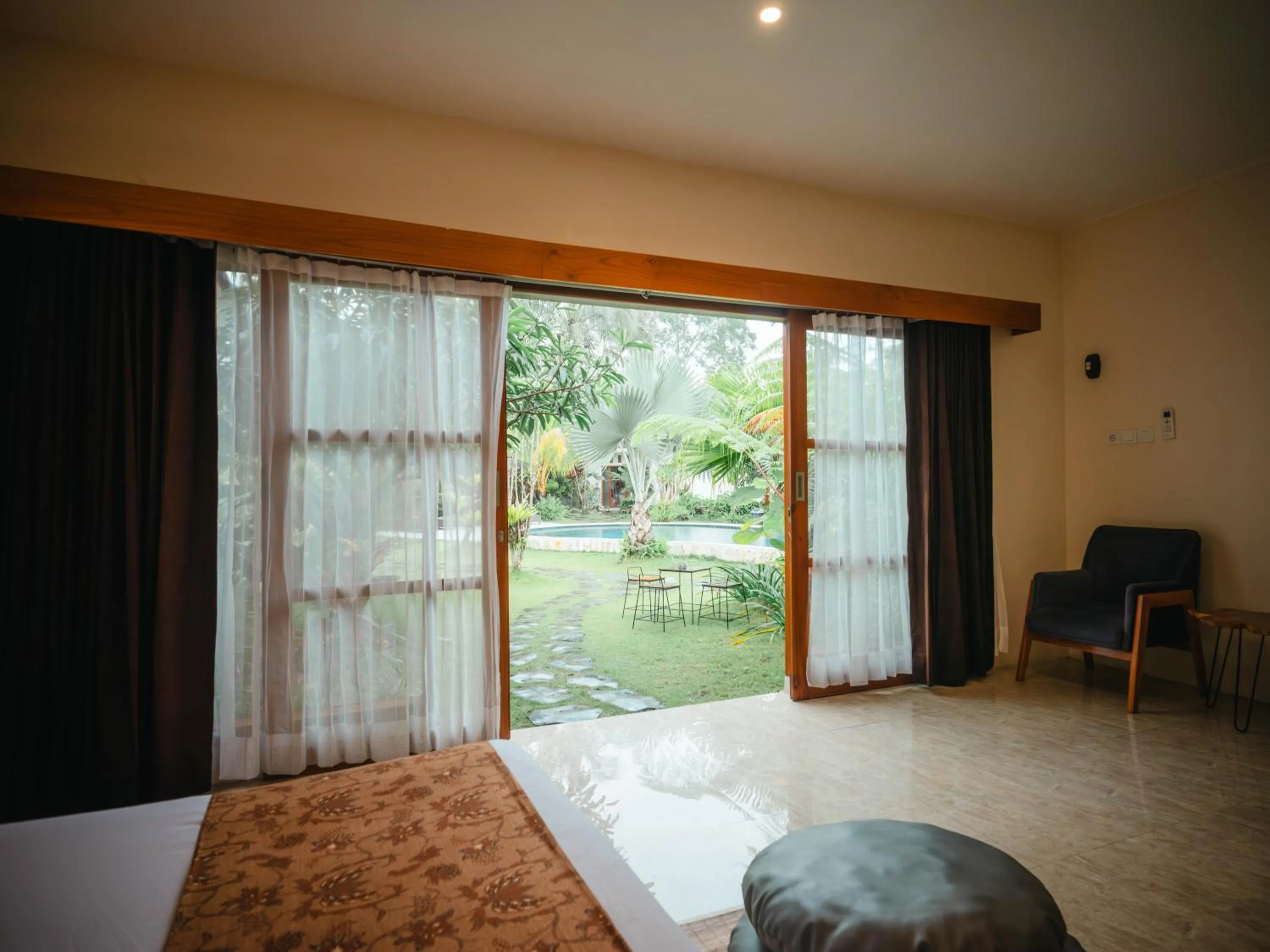 Bed in Artha Cottages