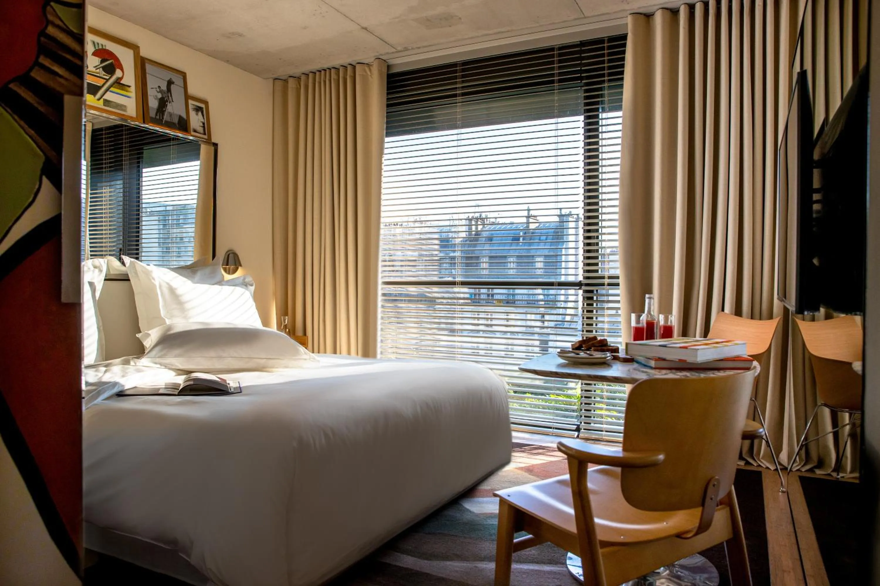 Photo of the whole room, Bed in Villa M