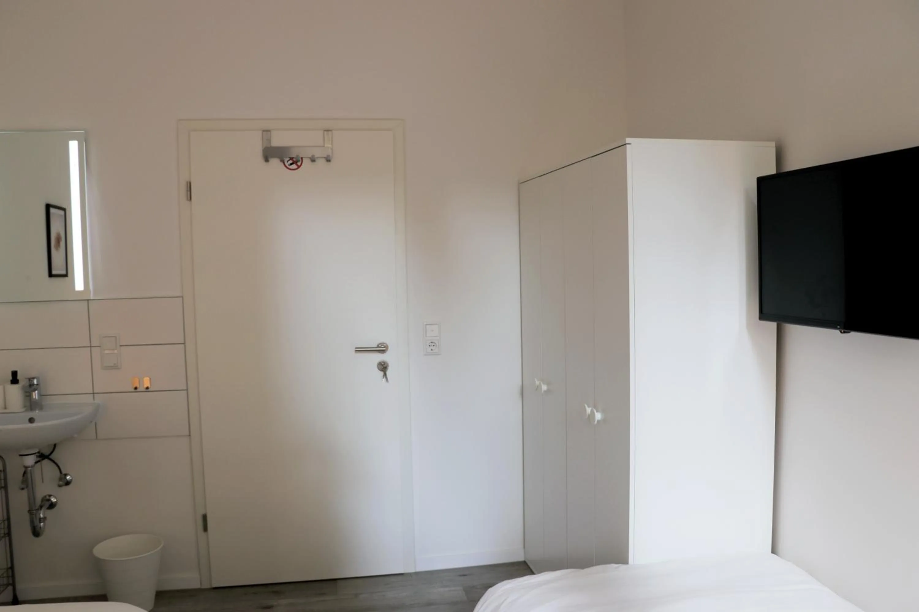 wardrobe in Schlafkonzept Hannover