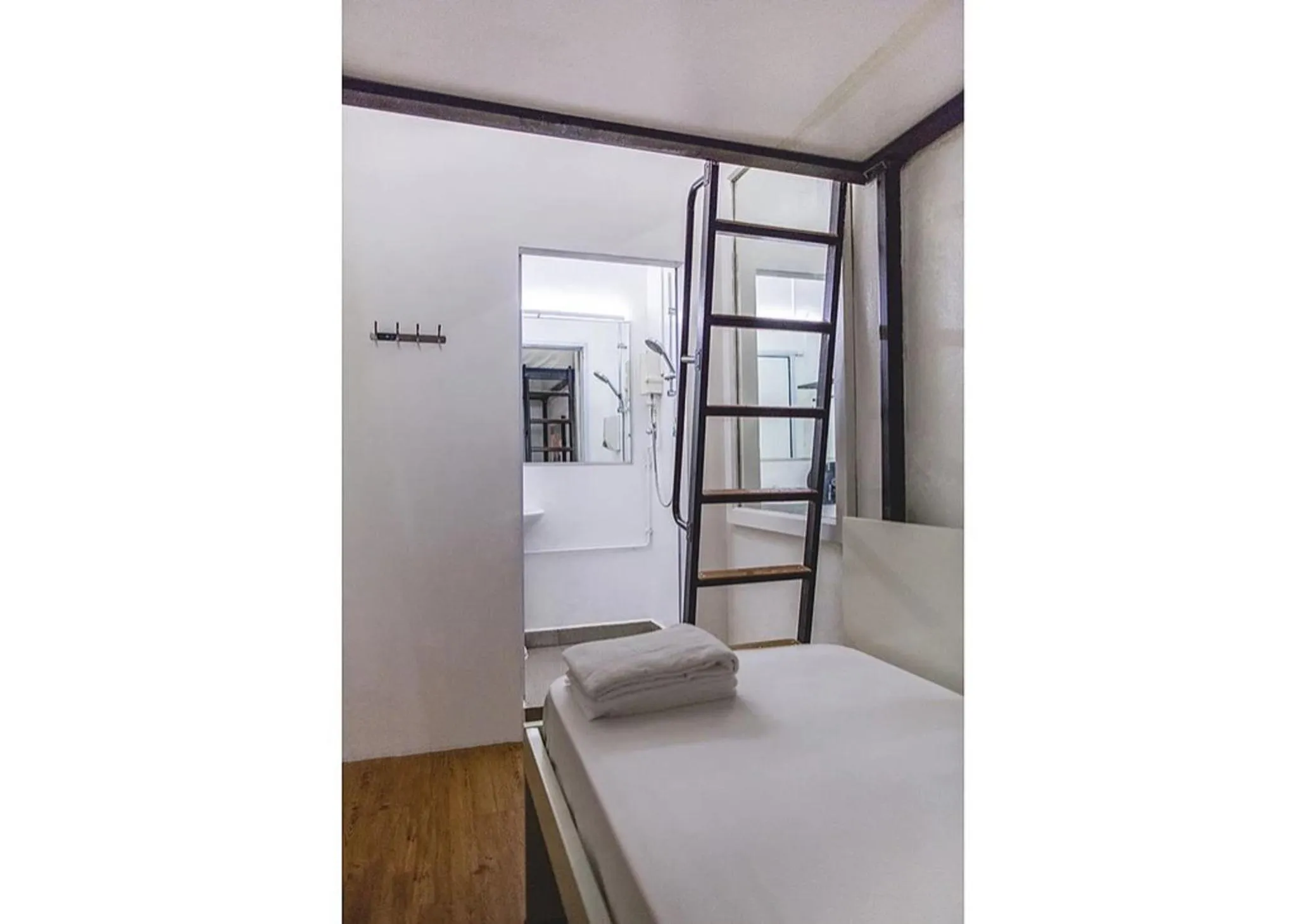 Bunk Bed in K Hotel Aliwal (Premier)