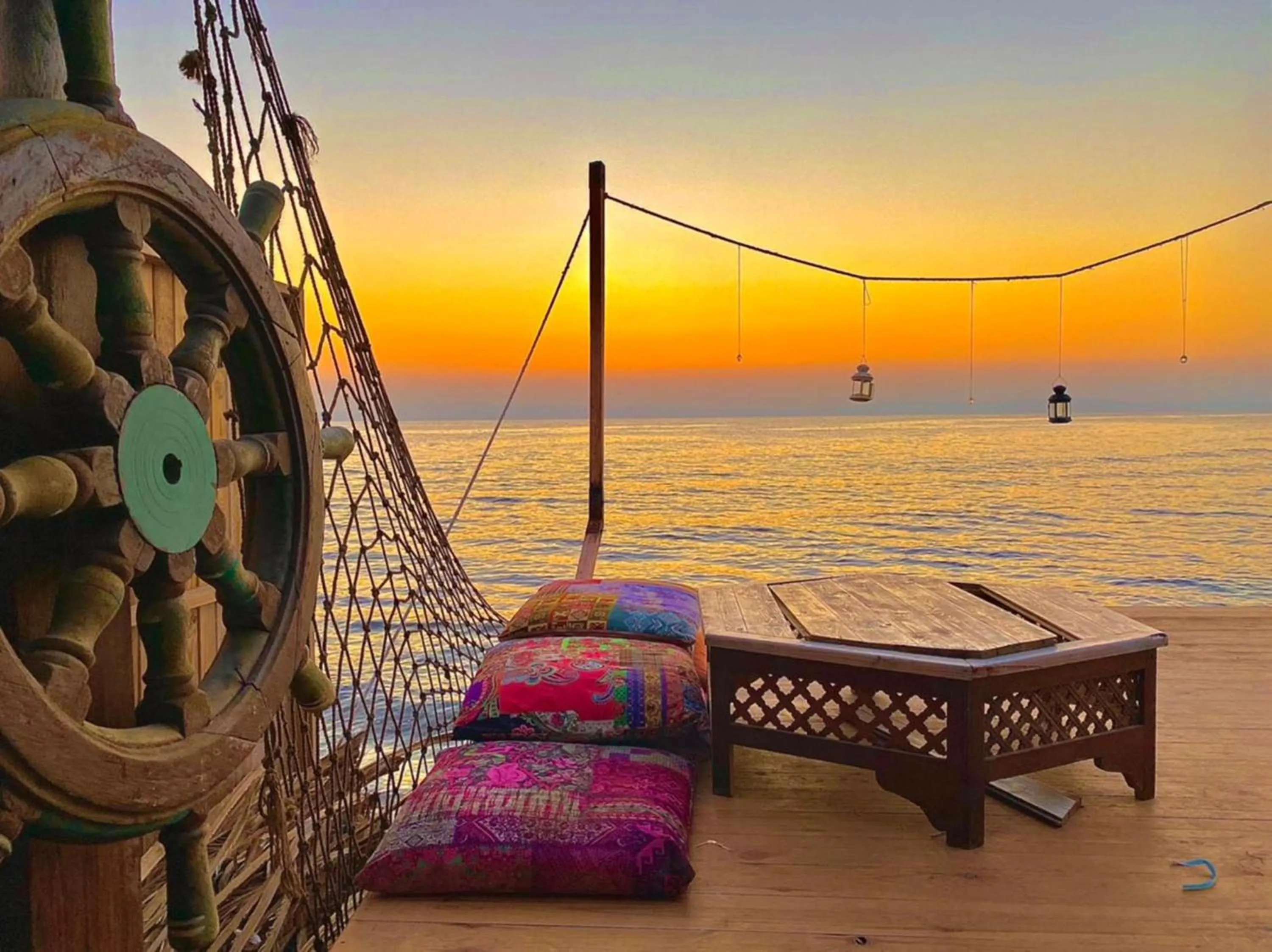 Restaurant/places to eat in Happy Land Hotel Dahab