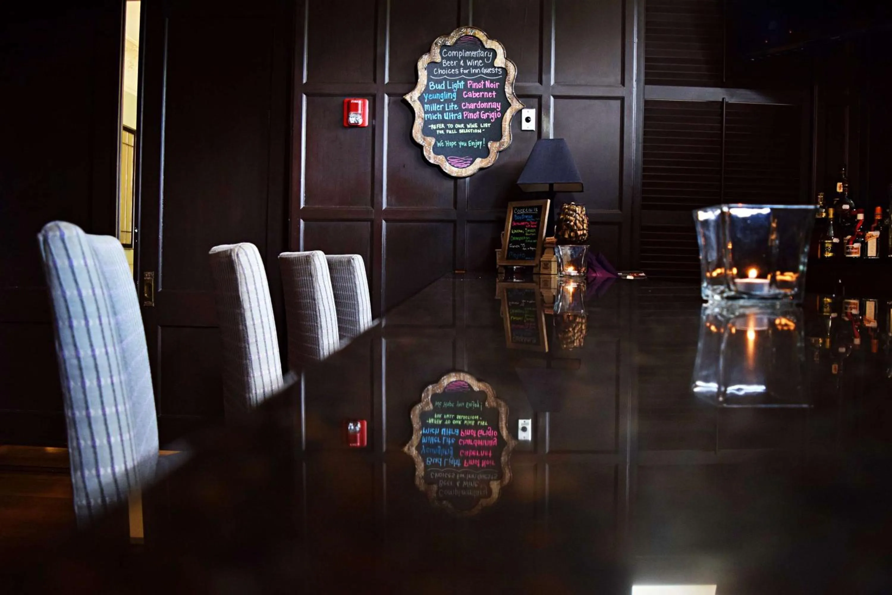 Lounge or bar in JH Adams Inn, Trademark Collection by Wyndham