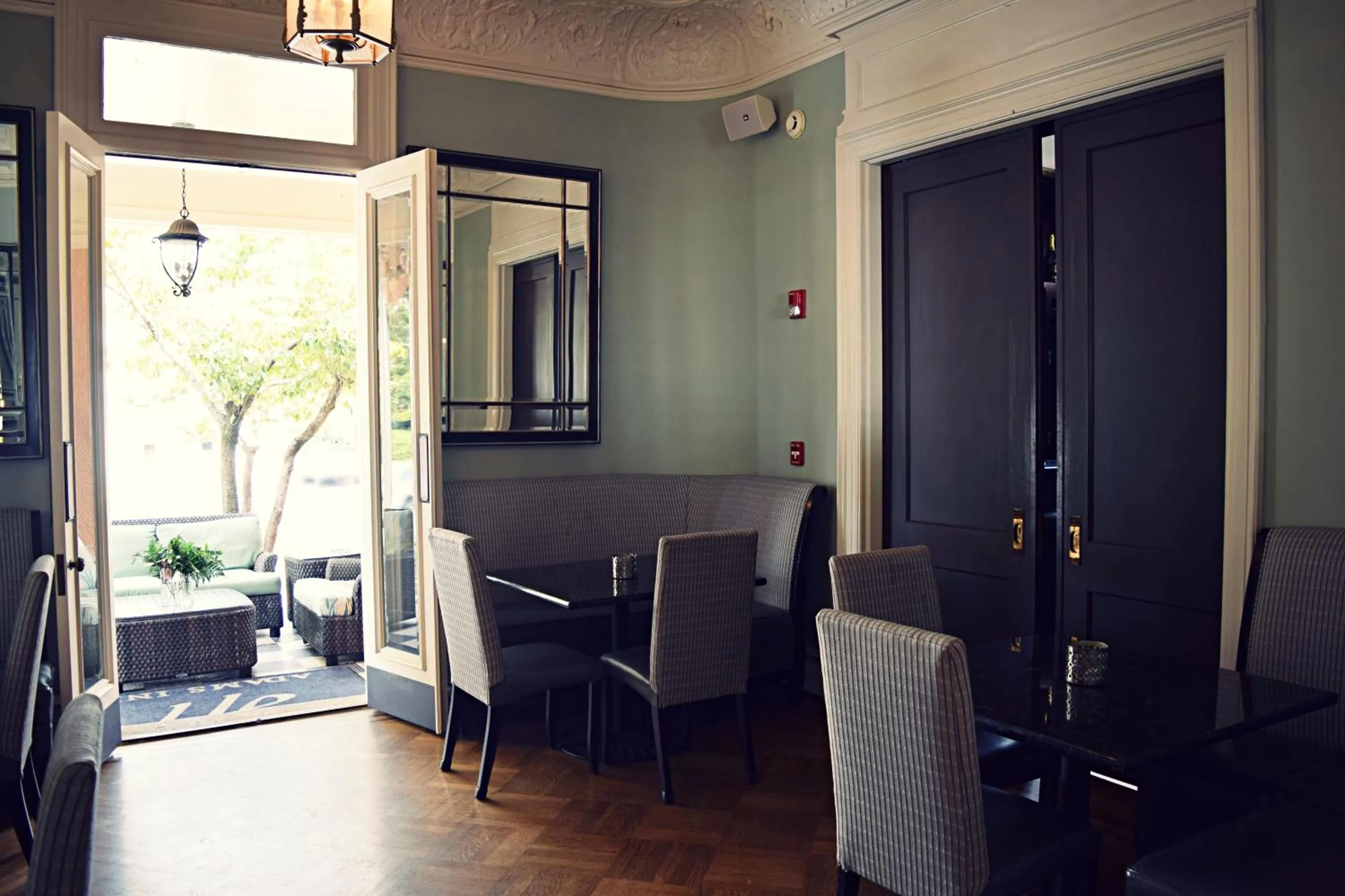 Restaurant/places to eat in JH Adams Inn, Trademark Collection by Wyndham