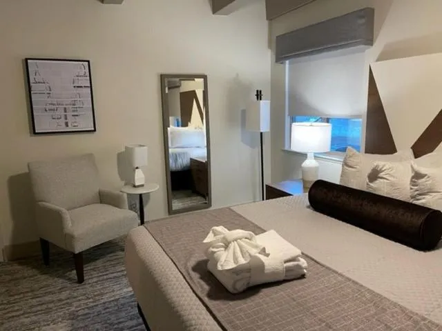 Bedroom, Bed in Tahoe Trail Resort