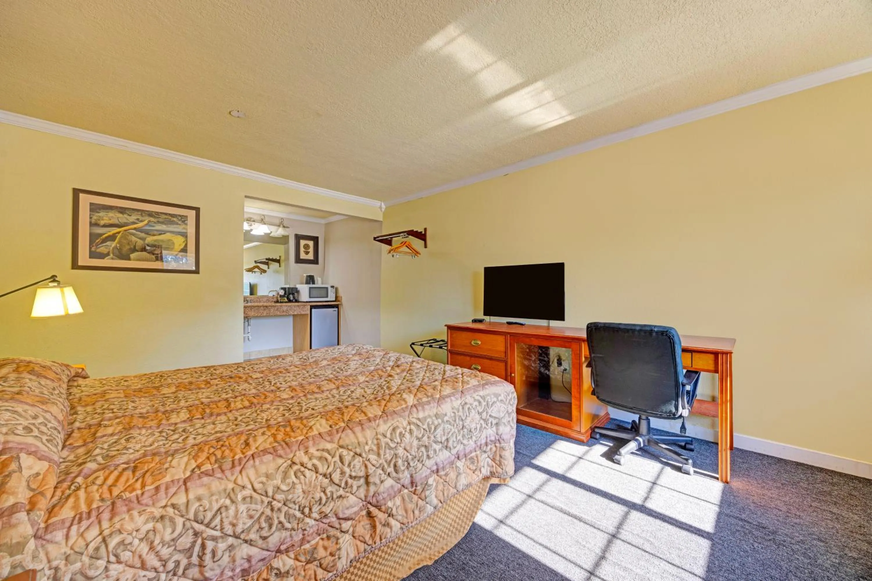 Bedroom in Capital O Stevenson Inn Riverside