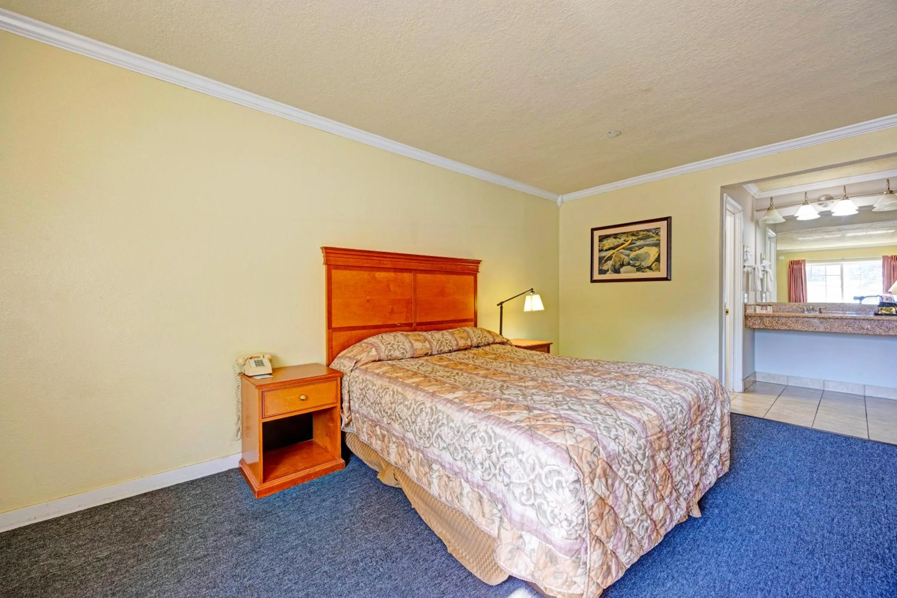 Bedroom, Bed in Capital O Stevenson Inn Riverside