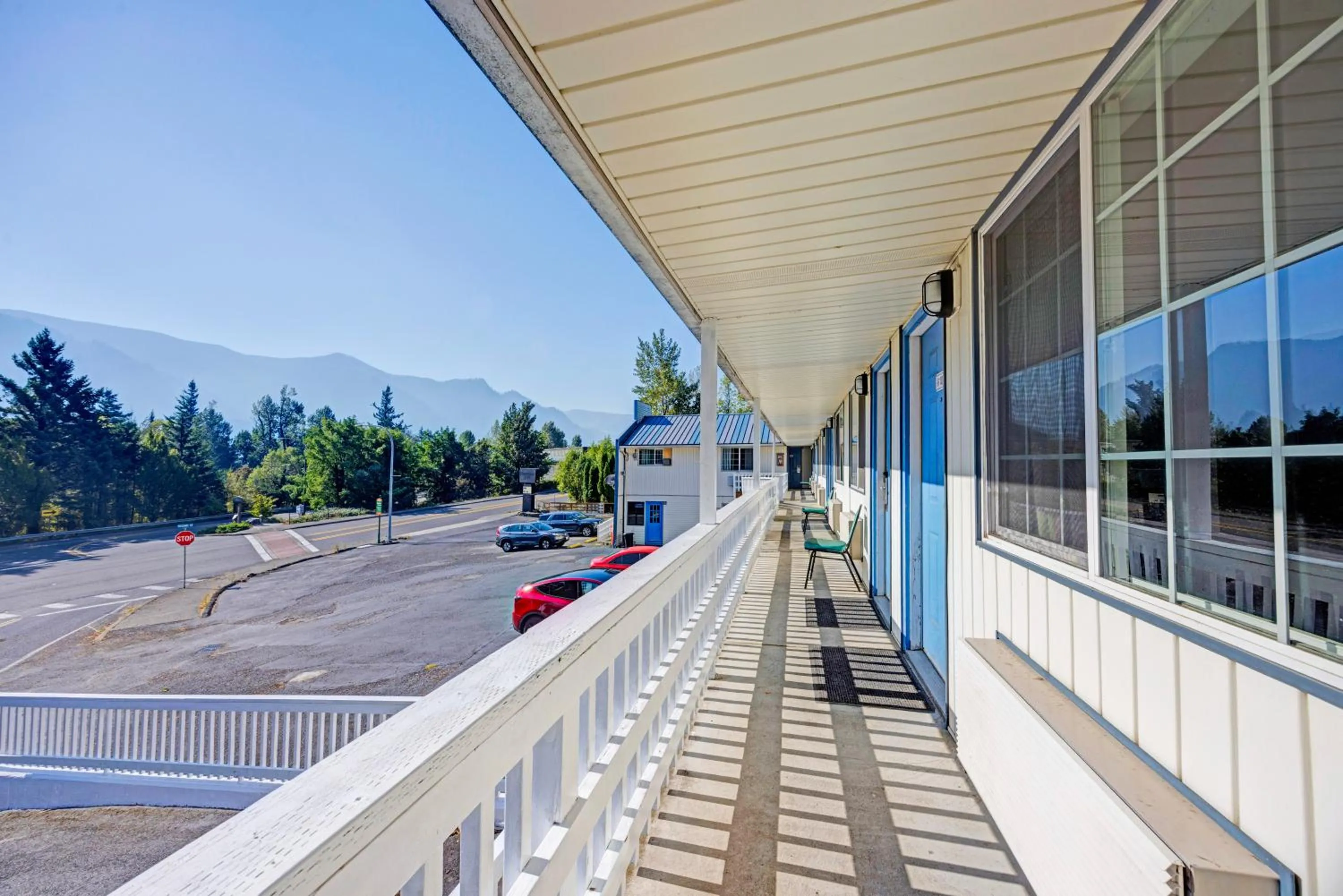Balcony/Terrace in Capital O Stevenson Inn Riverside