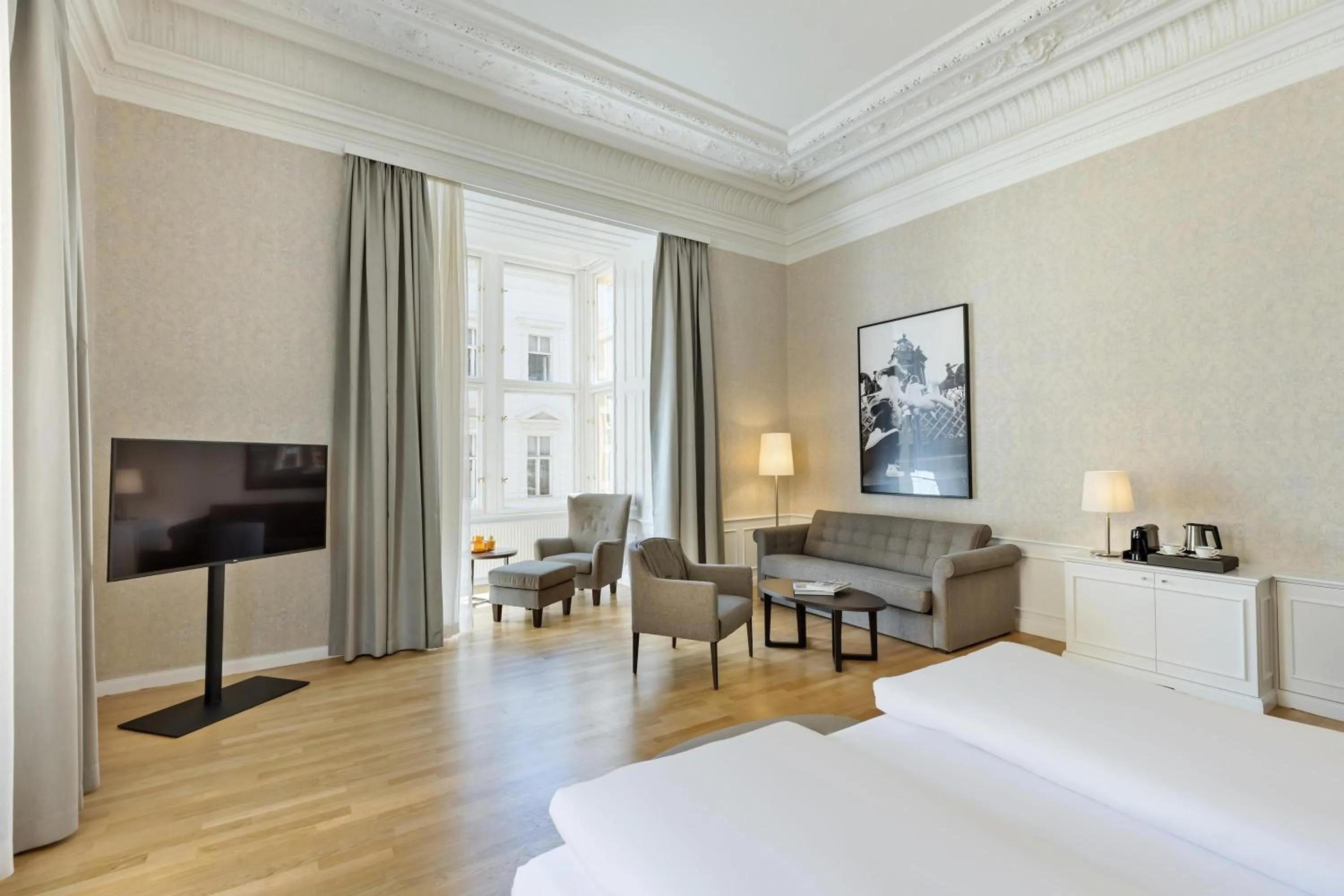 Photo of the whole room, Bed in Hotel Rathauspark Wien, a member of Radisson Individuals