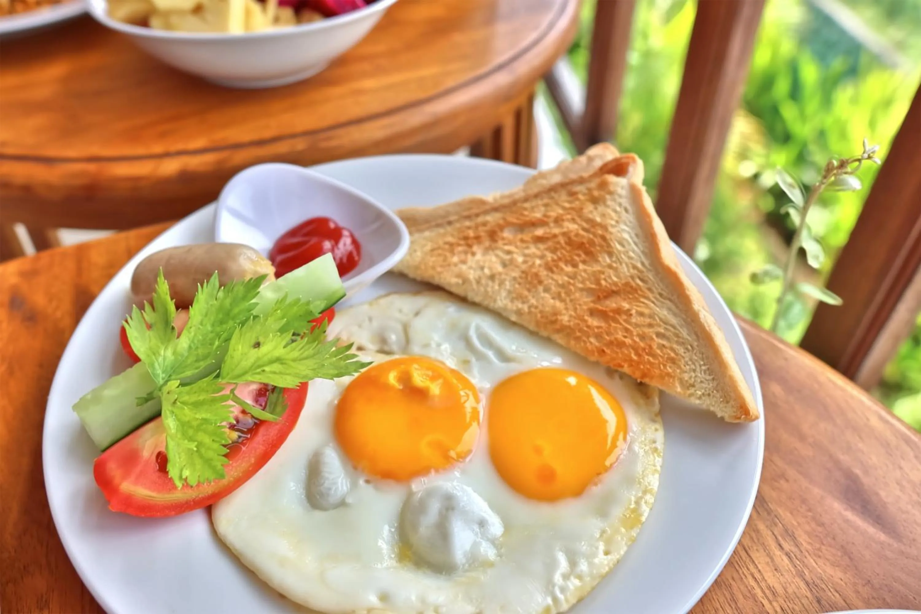 Breakfast in Ped Cottage