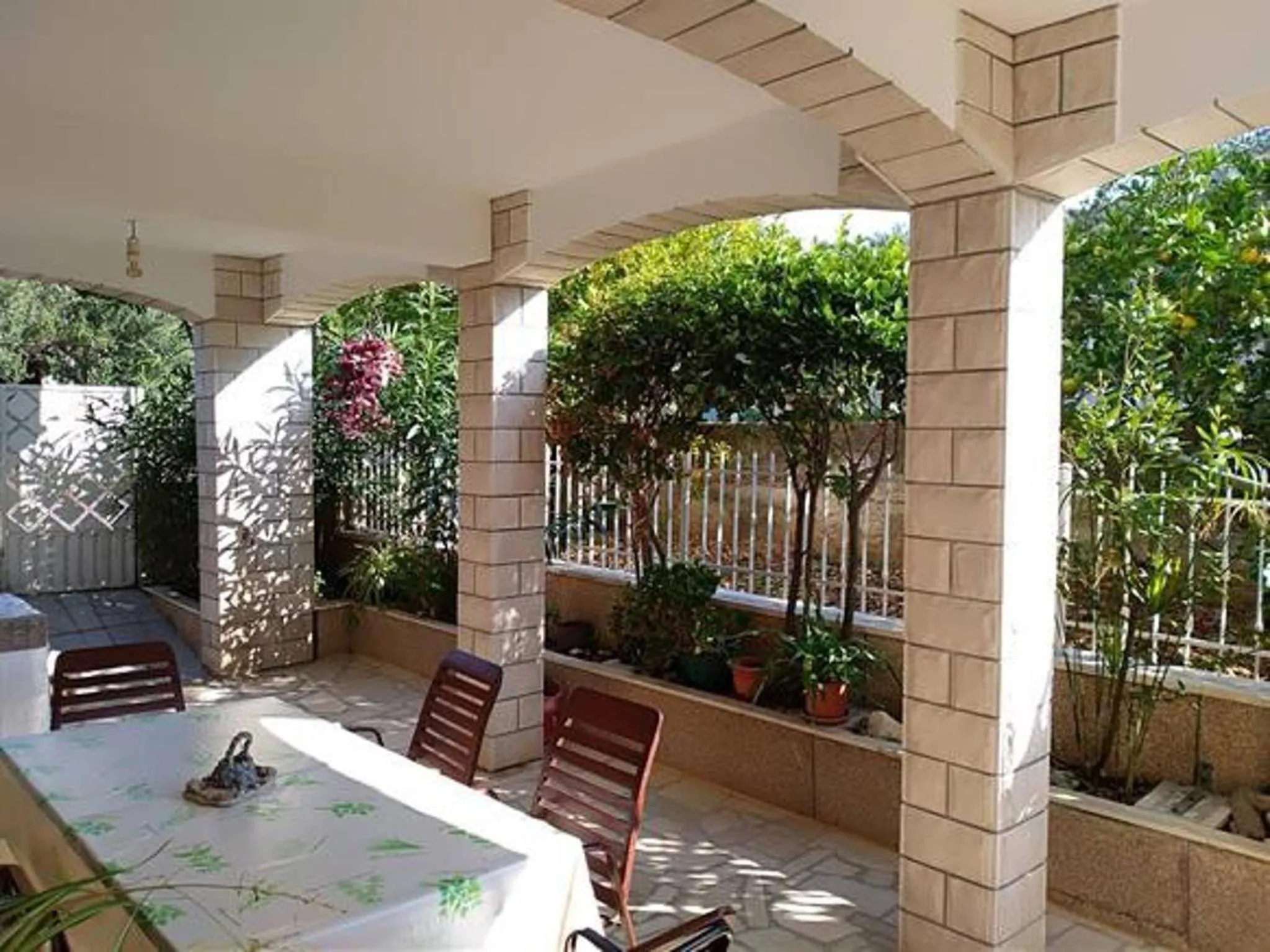 Romantic Apartment With Sea View Vinie, Dalmatia