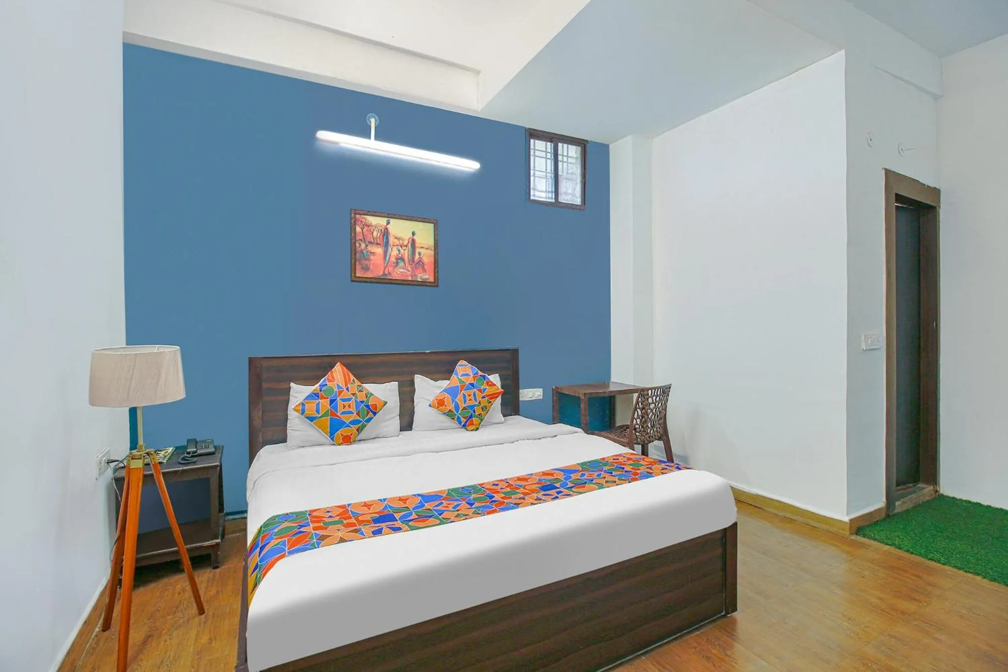 Photo of the whole room, Bed in FabHotel Saket Inn