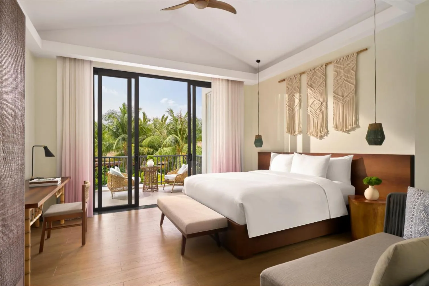 Bedroom, Bed in New World Phu Quoc Resort