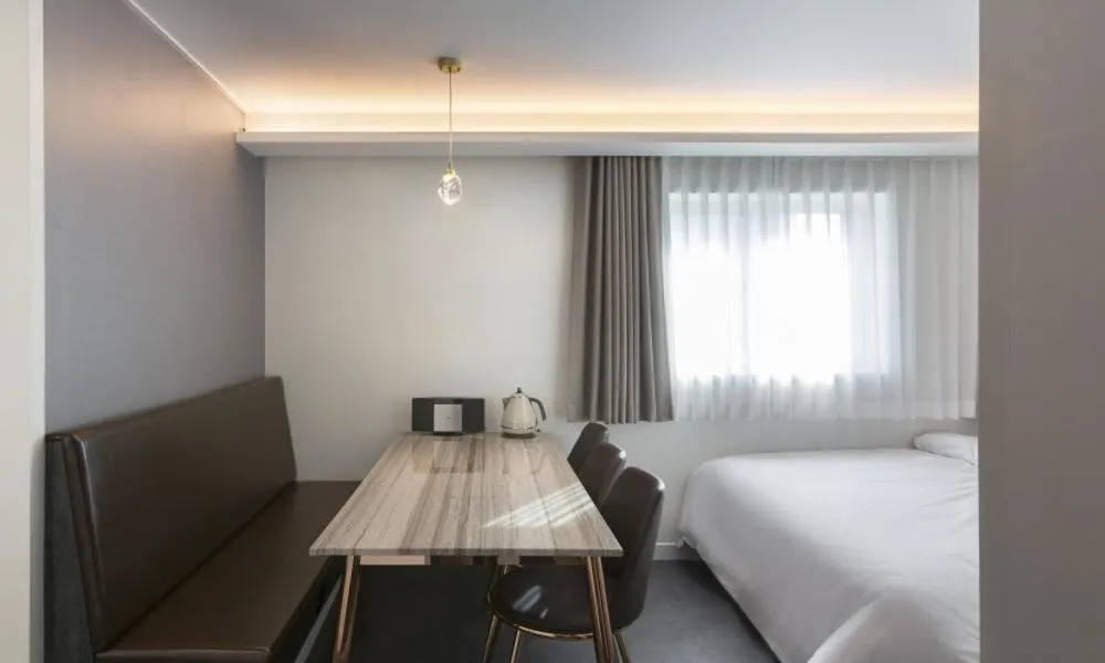 Bed in Busan Lounge 26 Hotel