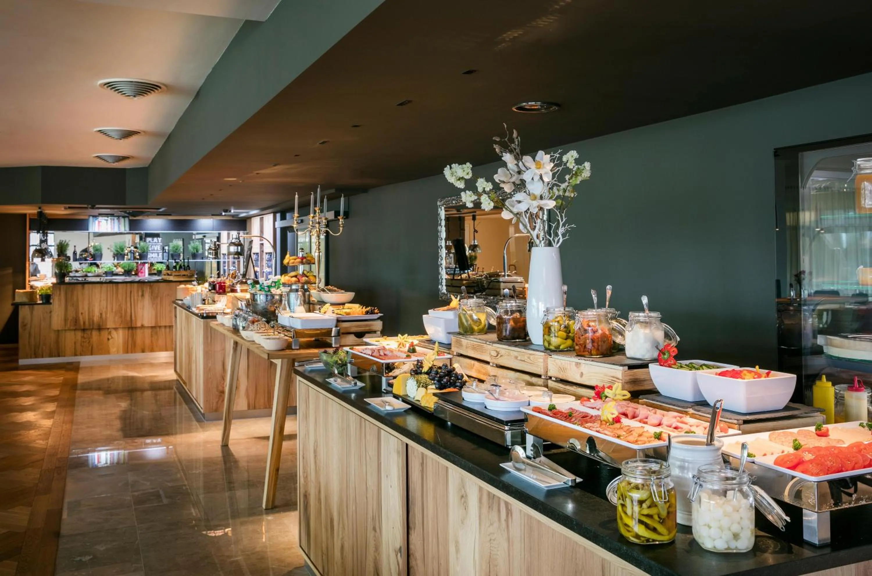 Restaurant/places to eat in ARCOTEL Nike Linz