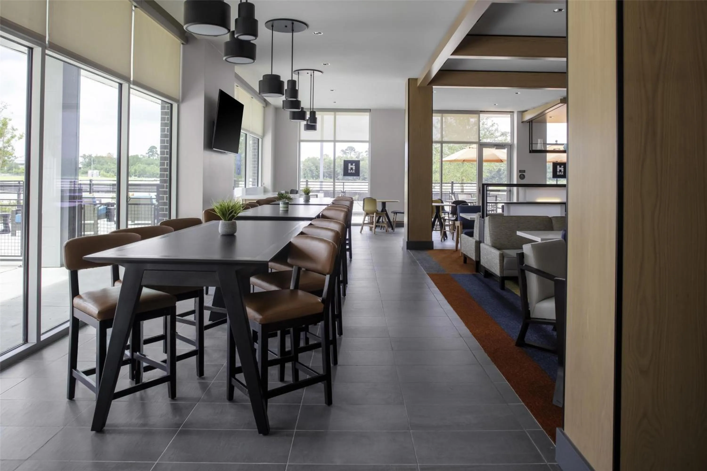 Lobby or reception in Hyatt House The Woodlands-Shenandoah