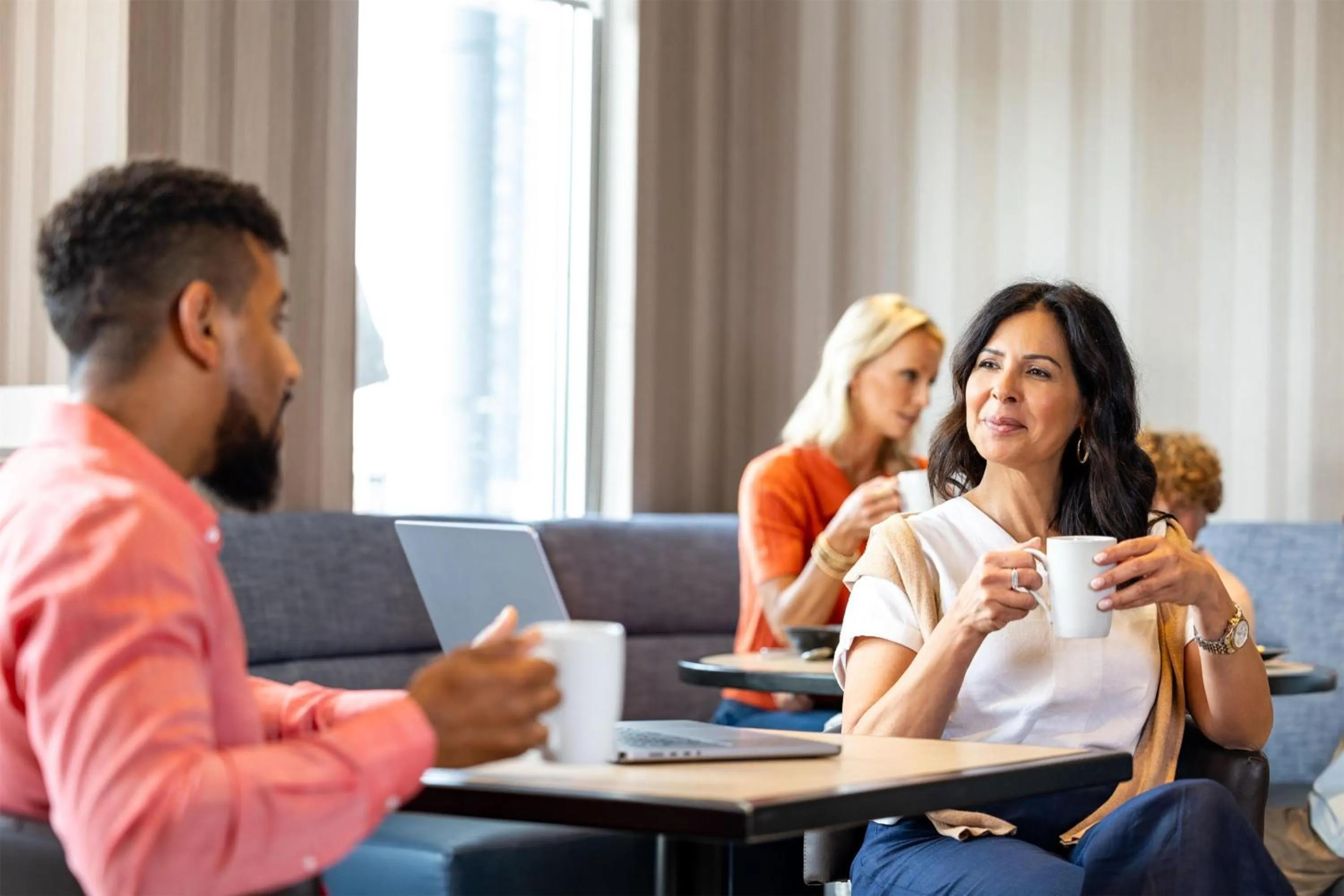 Coffee/tea facilities in Hyatt House The Woodlands-Shenandoah