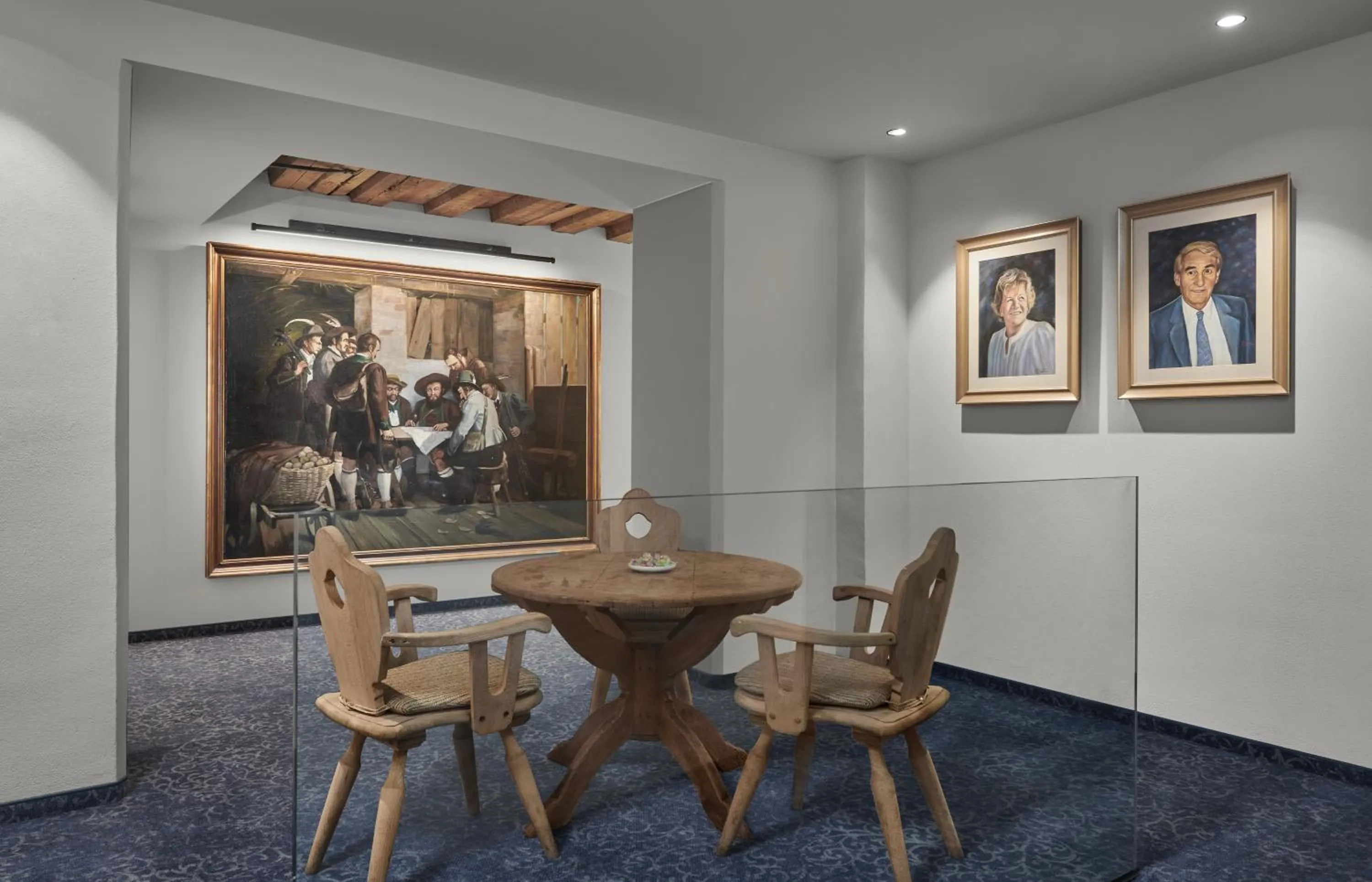 Decorative detail in Hotel Schwarzer Adler Innsbruck