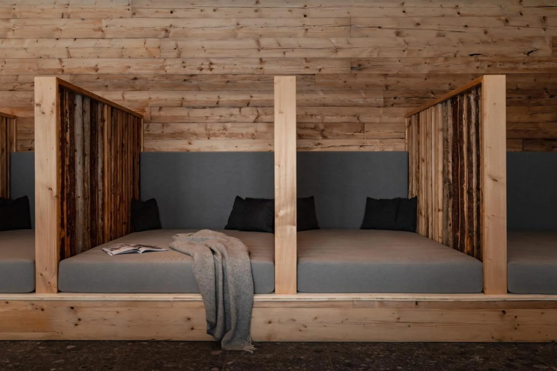 Spa and wellness centre/facilities, Bed in VAYA Achensee