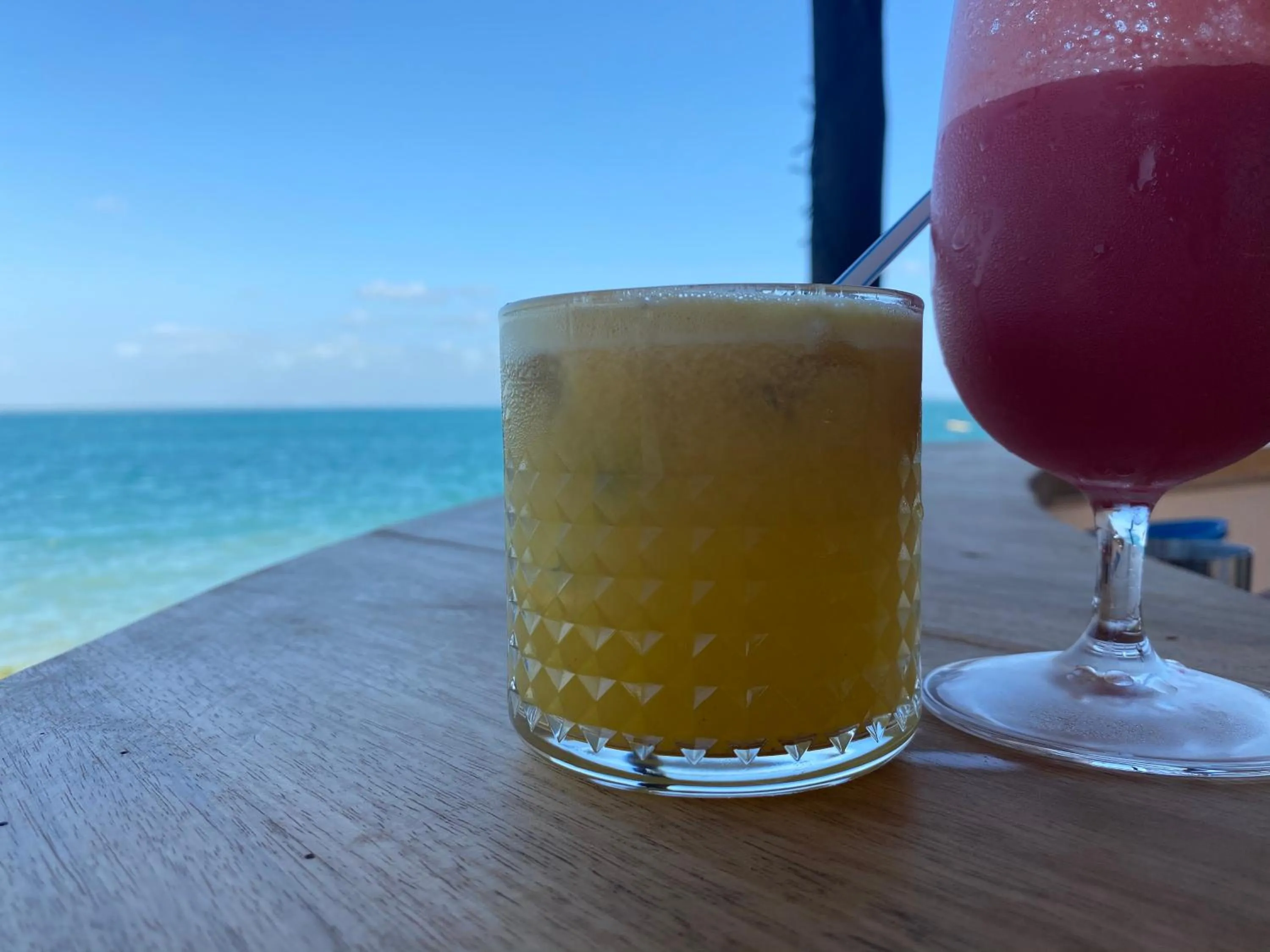 Food and drinks in Calamari Beach Resort