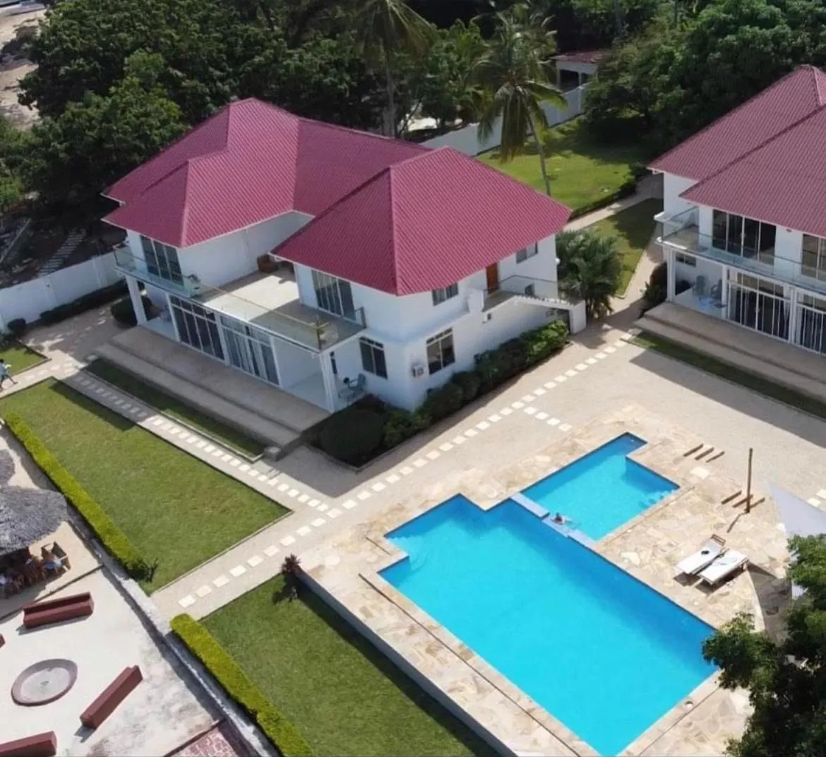 Calamari Beach Resort