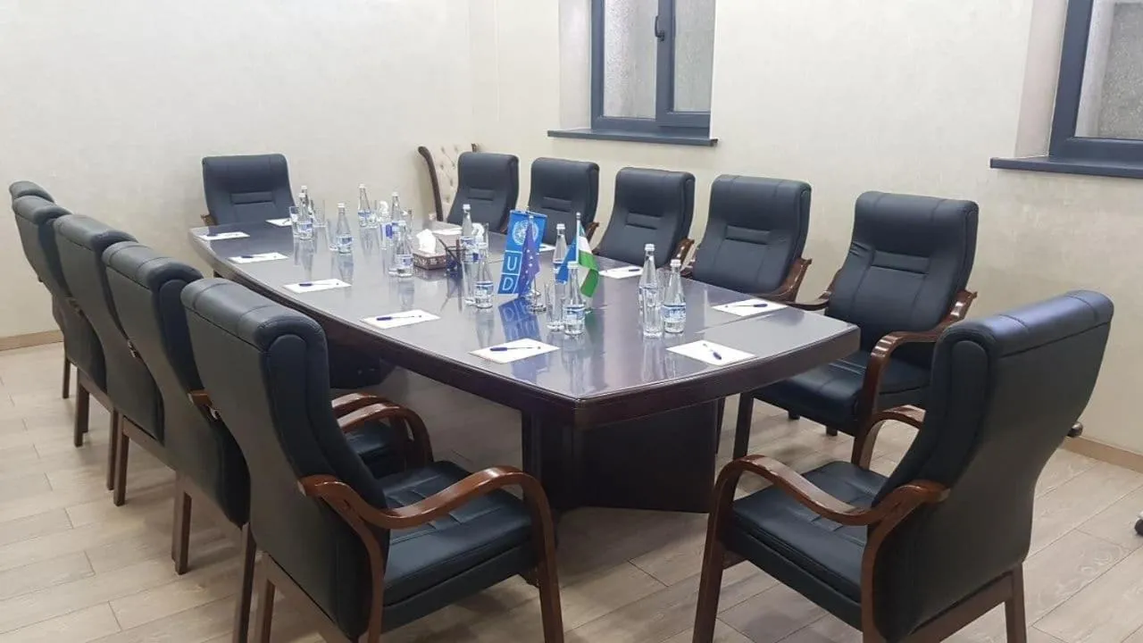 Meeting/conference room in Art Deluxe Hotel