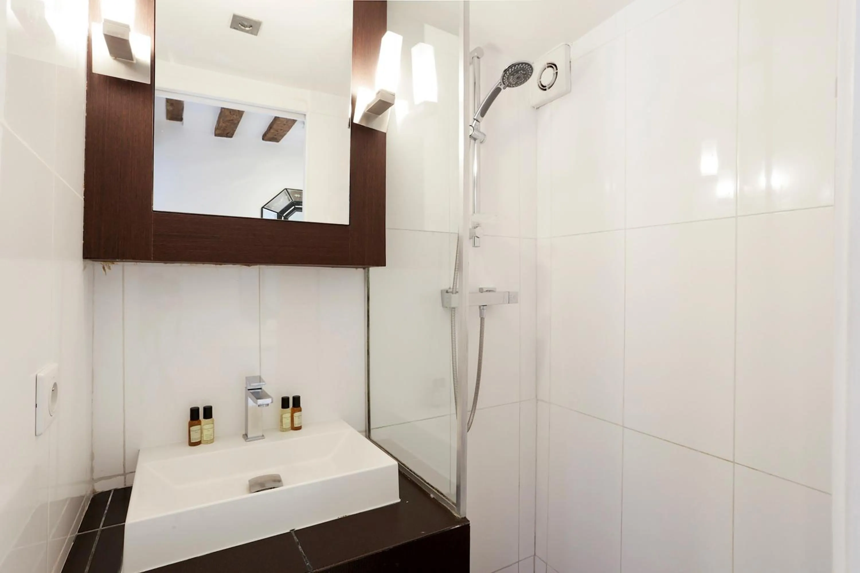 Habitat Parisien - 1BR-1BA - Duplex Louvre Museum