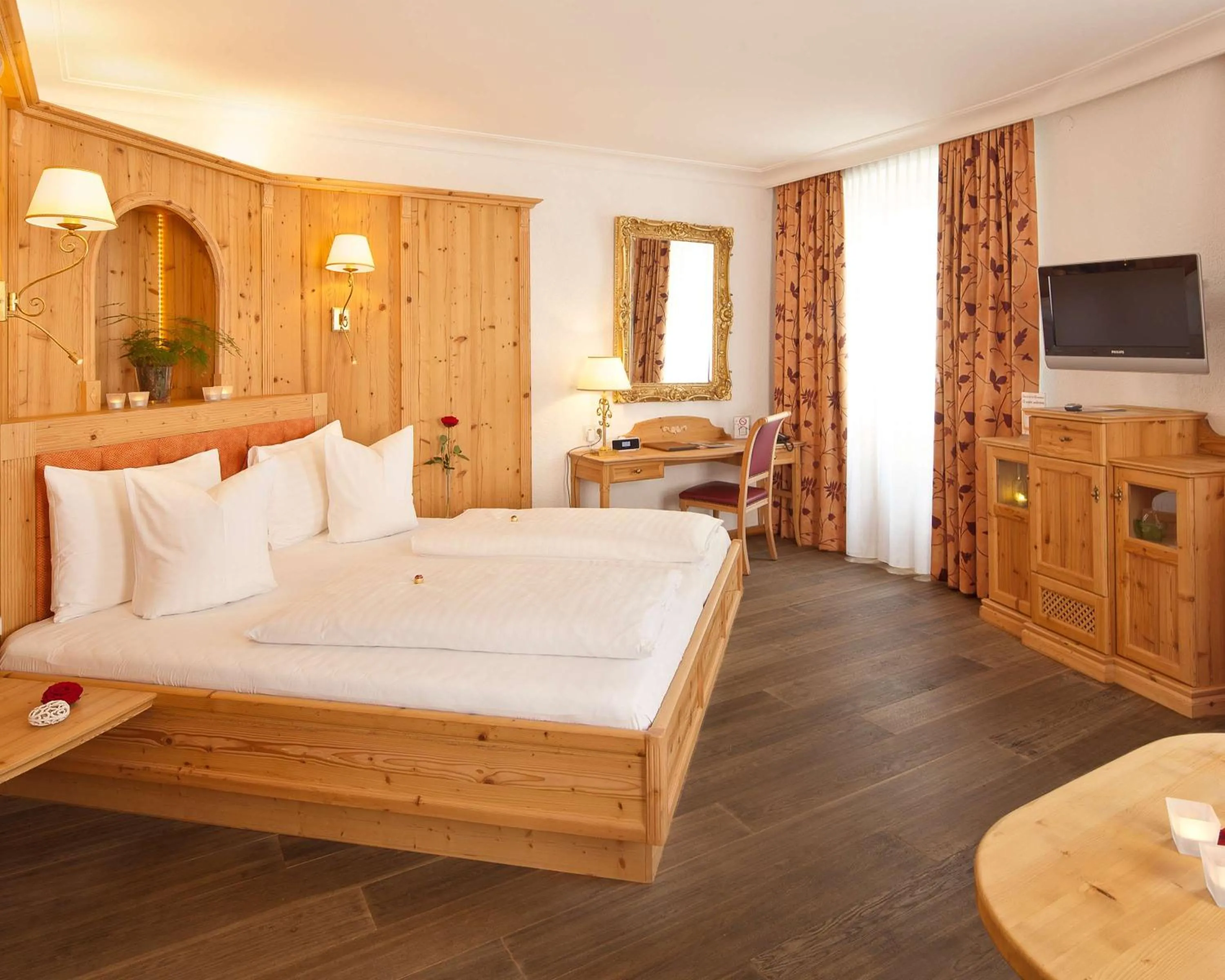 Photo of the whole room, Bed in Hotel Goldener Adler, BW Signature Collection