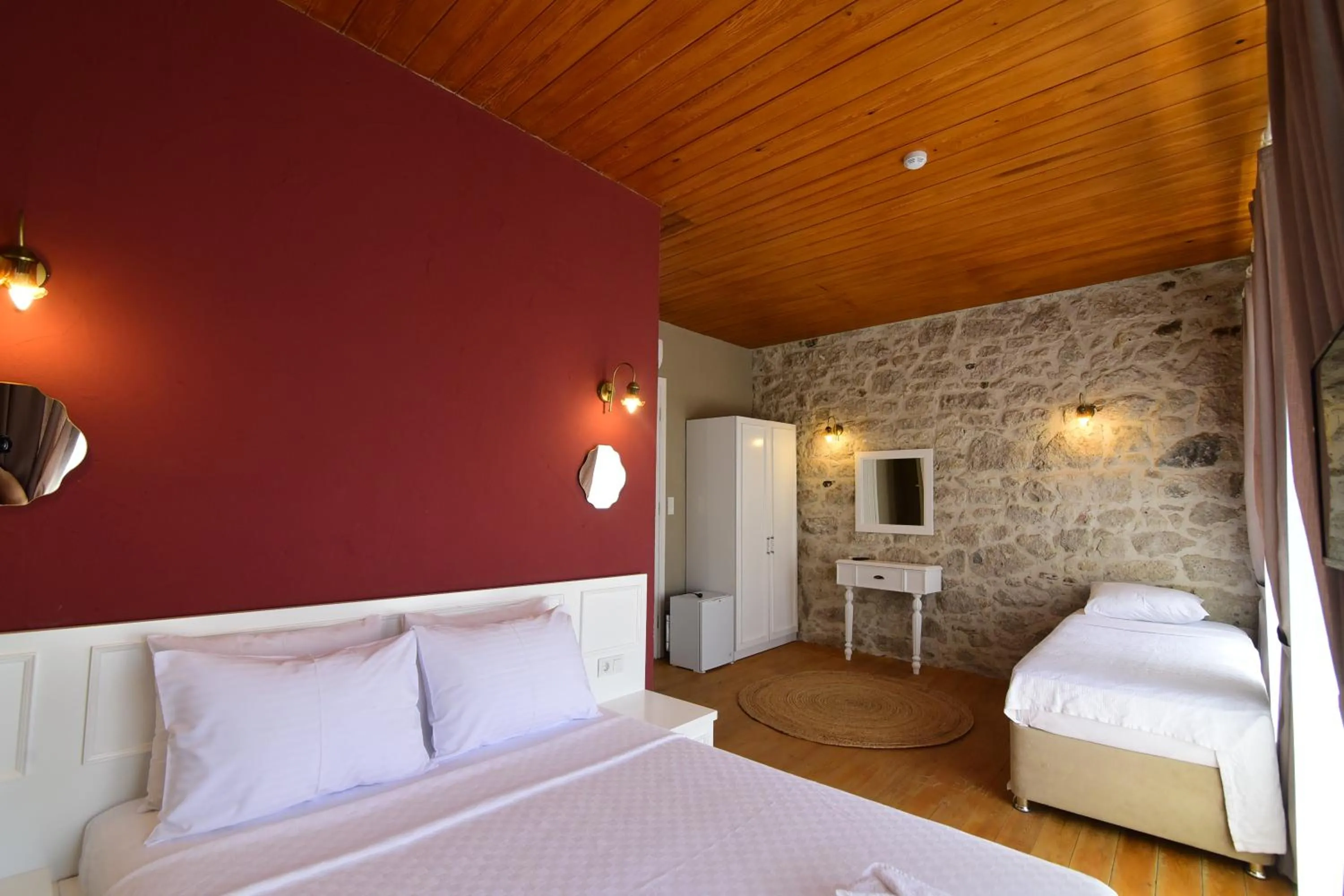 Photo of the whole room, Bed in Jardin d'Azur Alaçatı