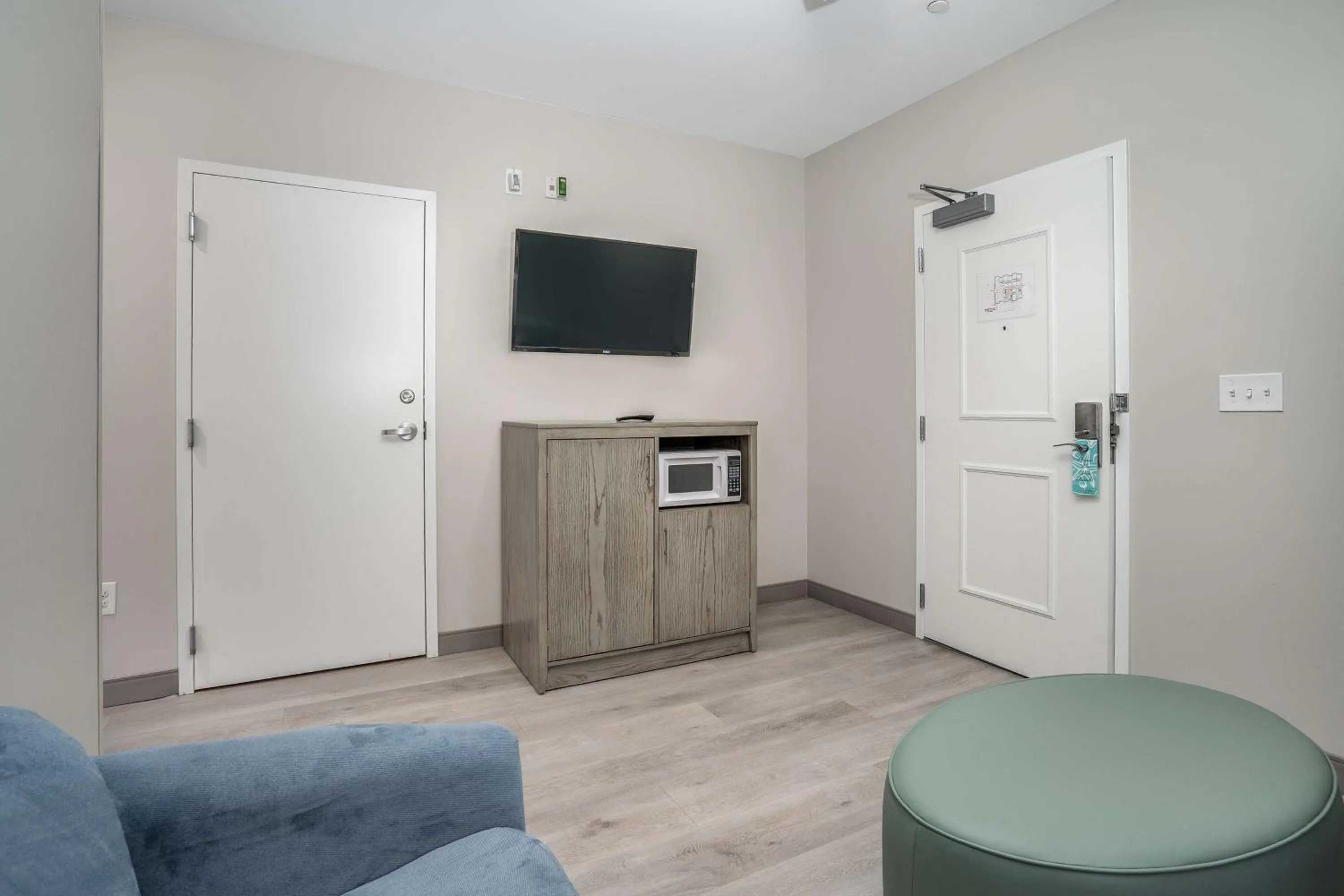 Photo of the whole room in Lighthouse Suites - Best Western Signature Collection