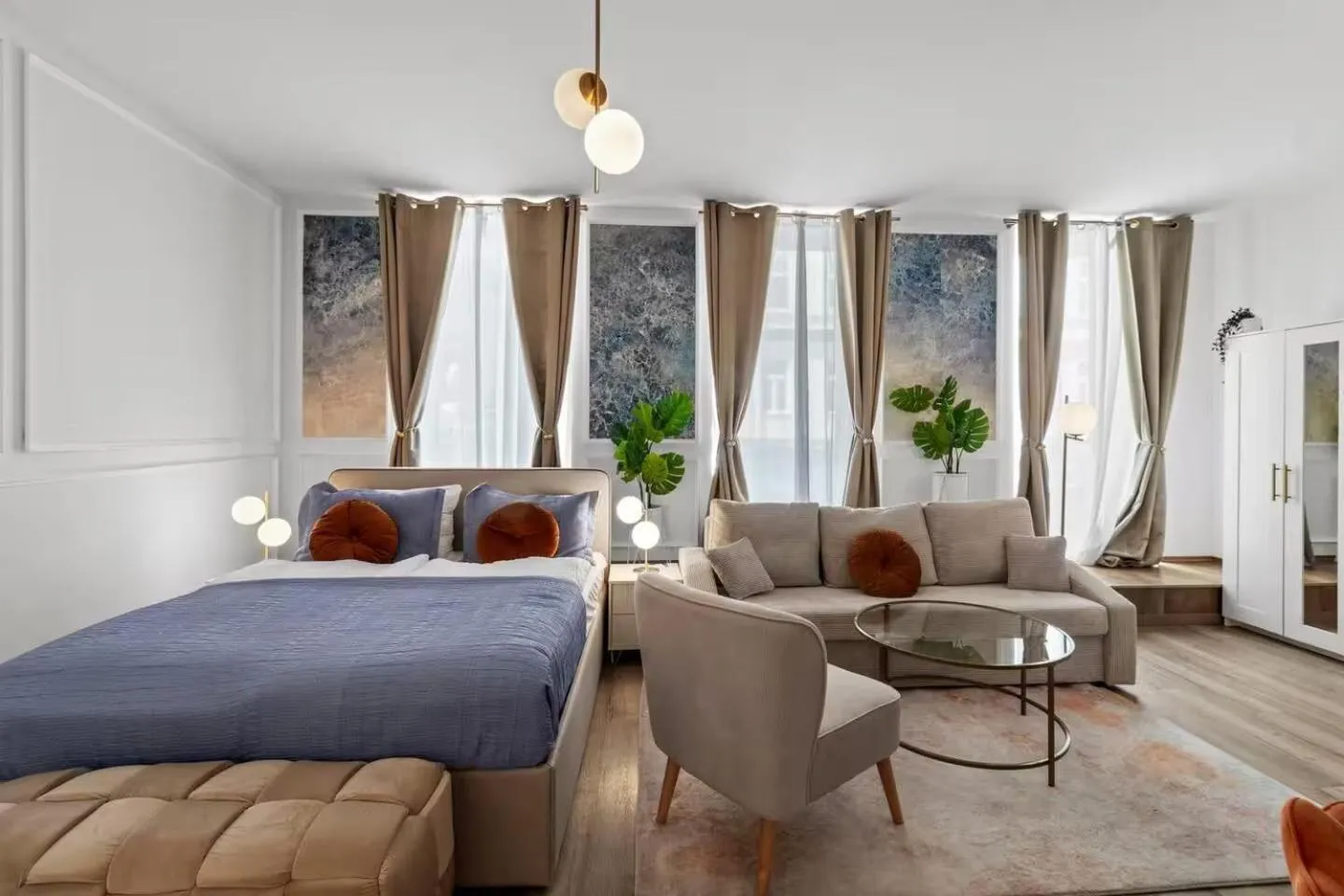 Bed in Art Hotel Vienna