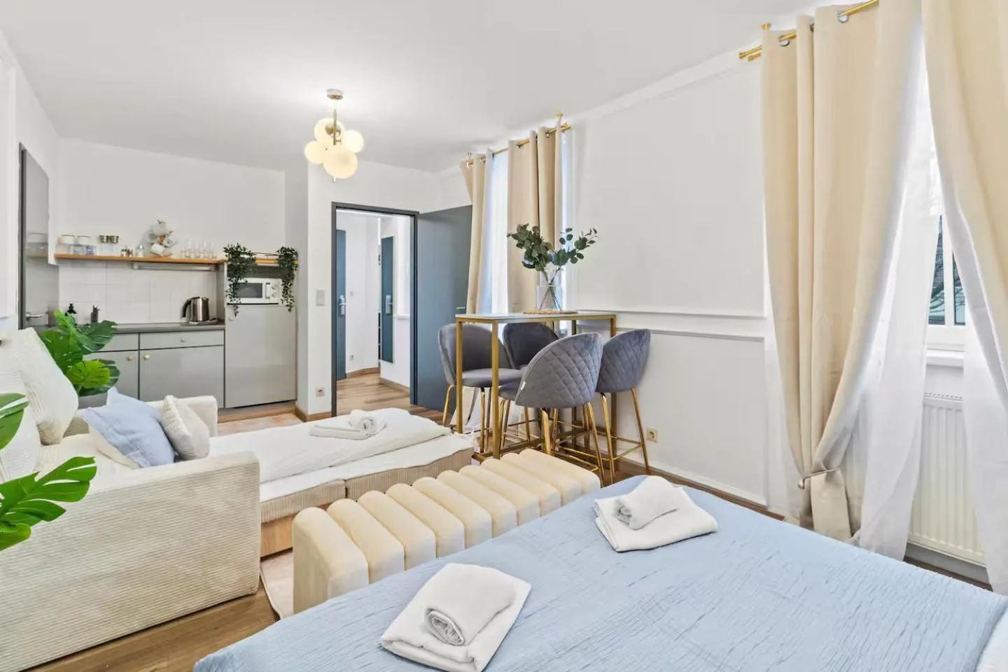 Bed in Art Hotel Vienna