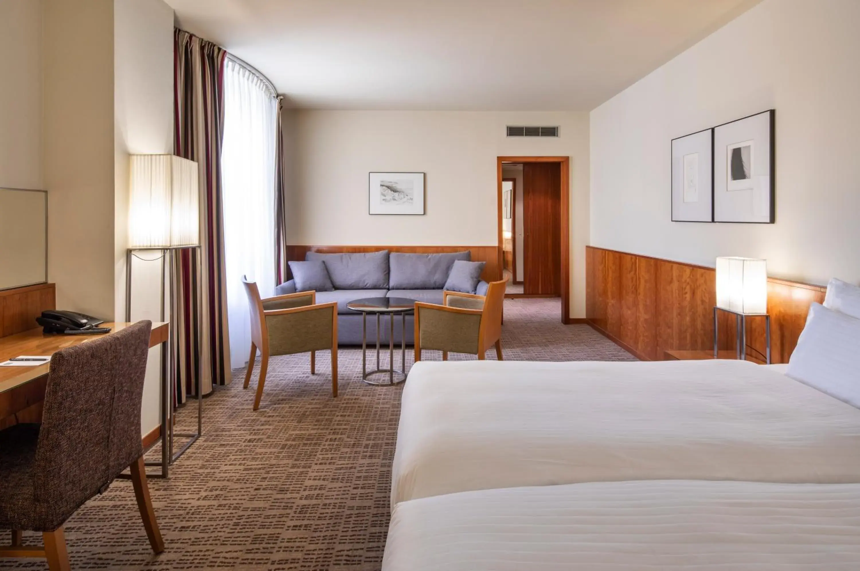 Spacious Family in K+K Hotel Maria Theresia Spacious Family in K+K Hotel Maria Theresia