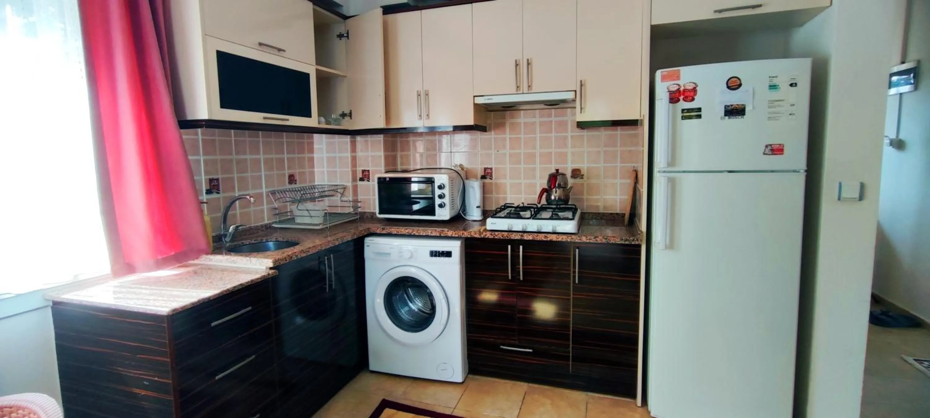 Kitchen or kitchenette in çileks apart otel