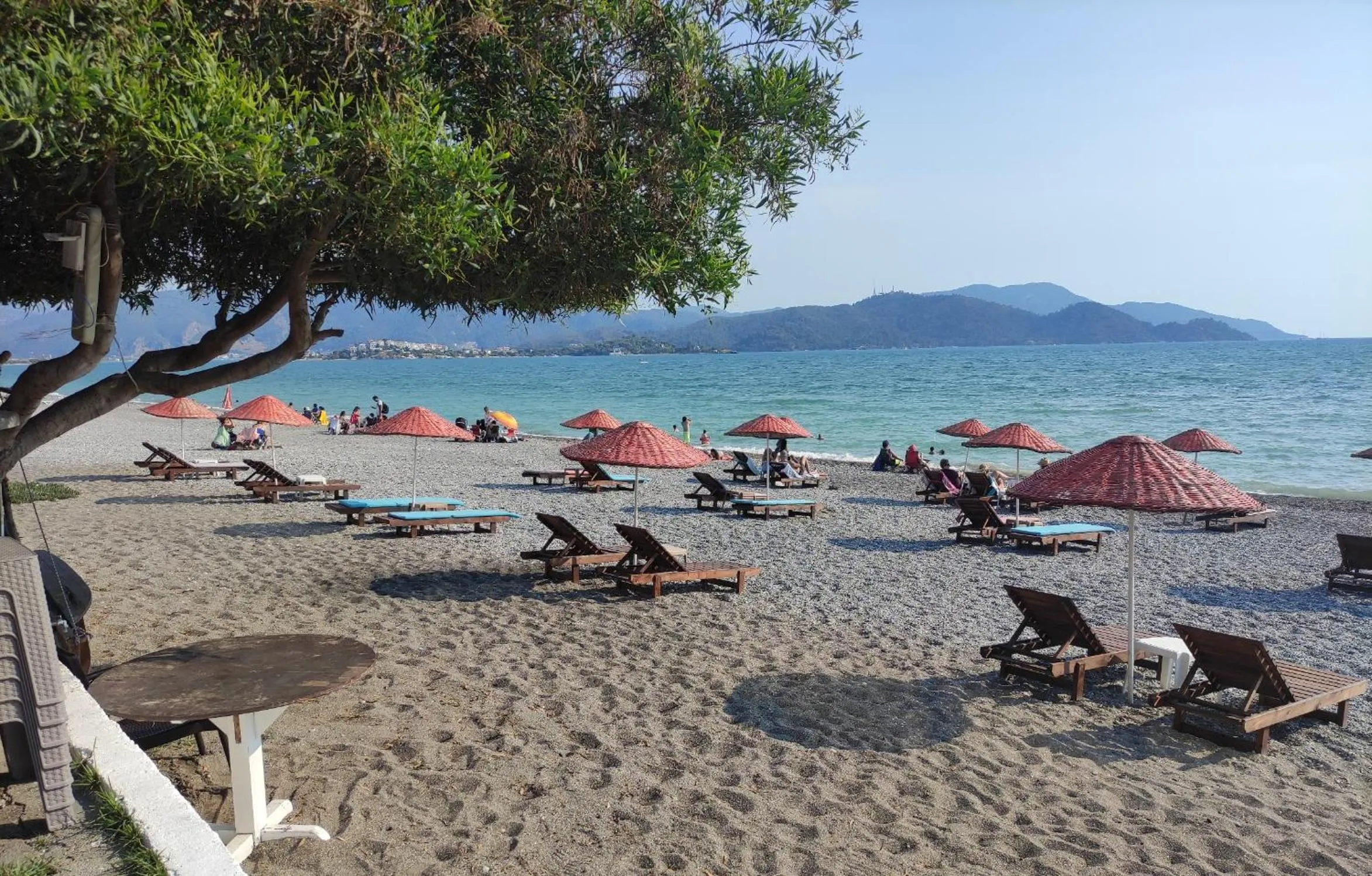 Beach in çileks apart otel