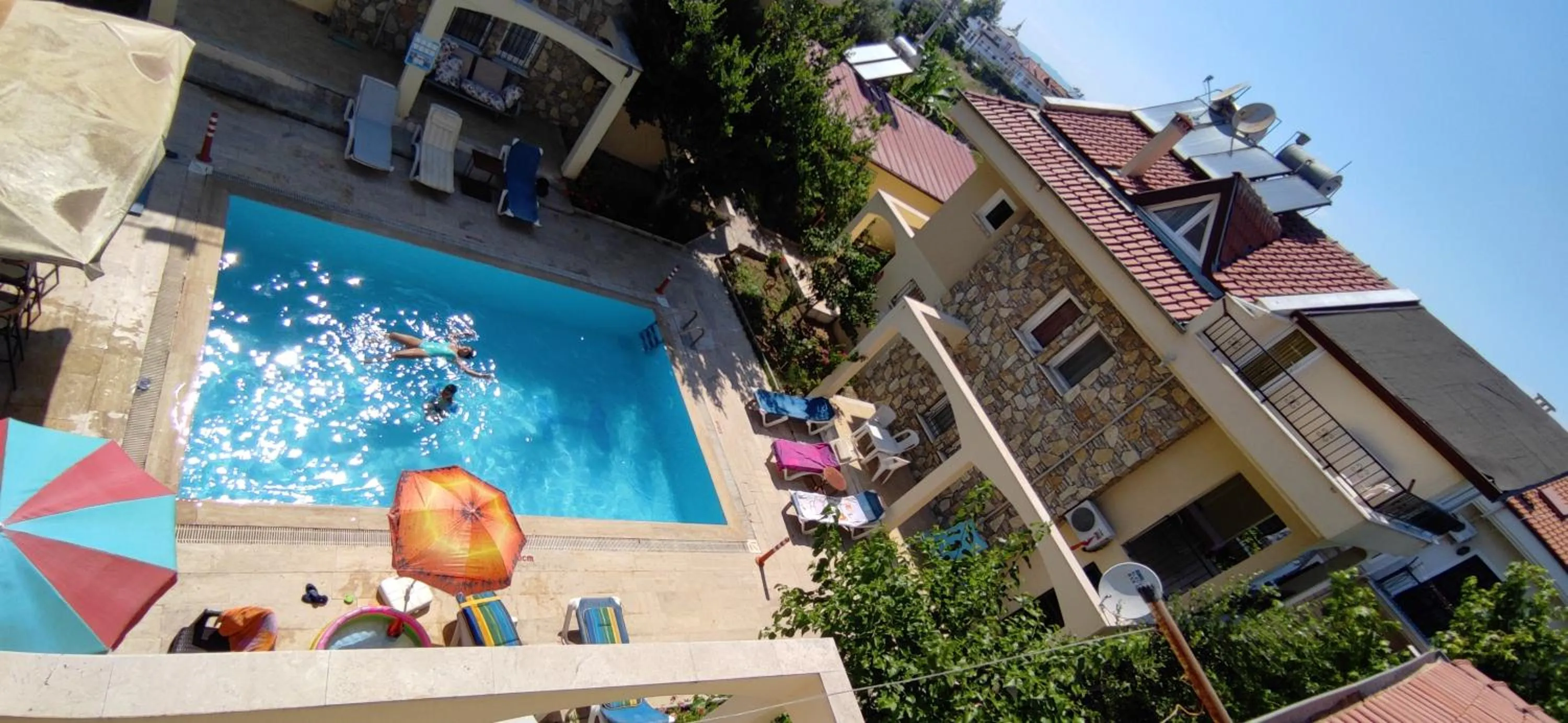 Pool view in çileks apart otel