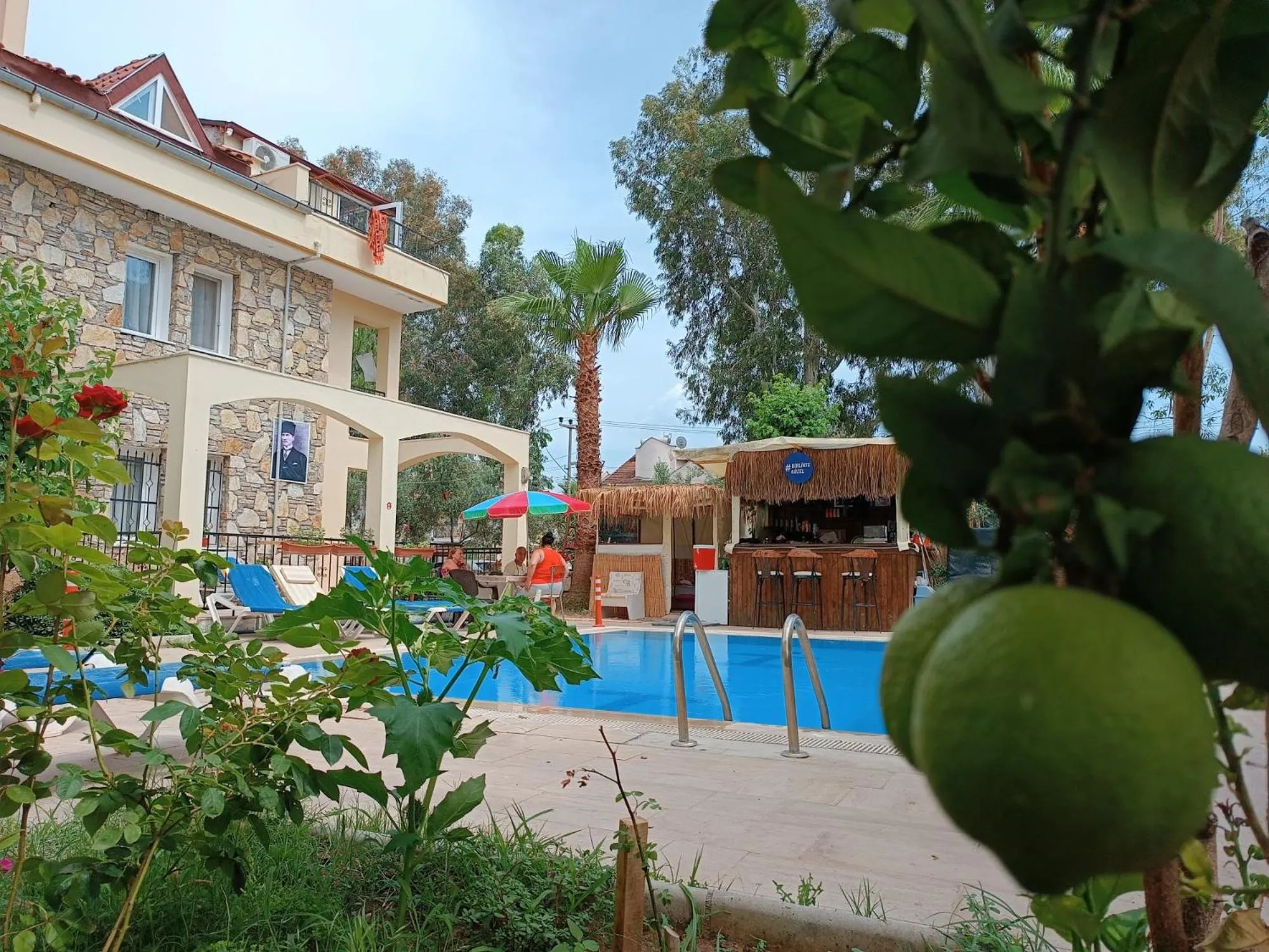 Property building in çileks apart otel