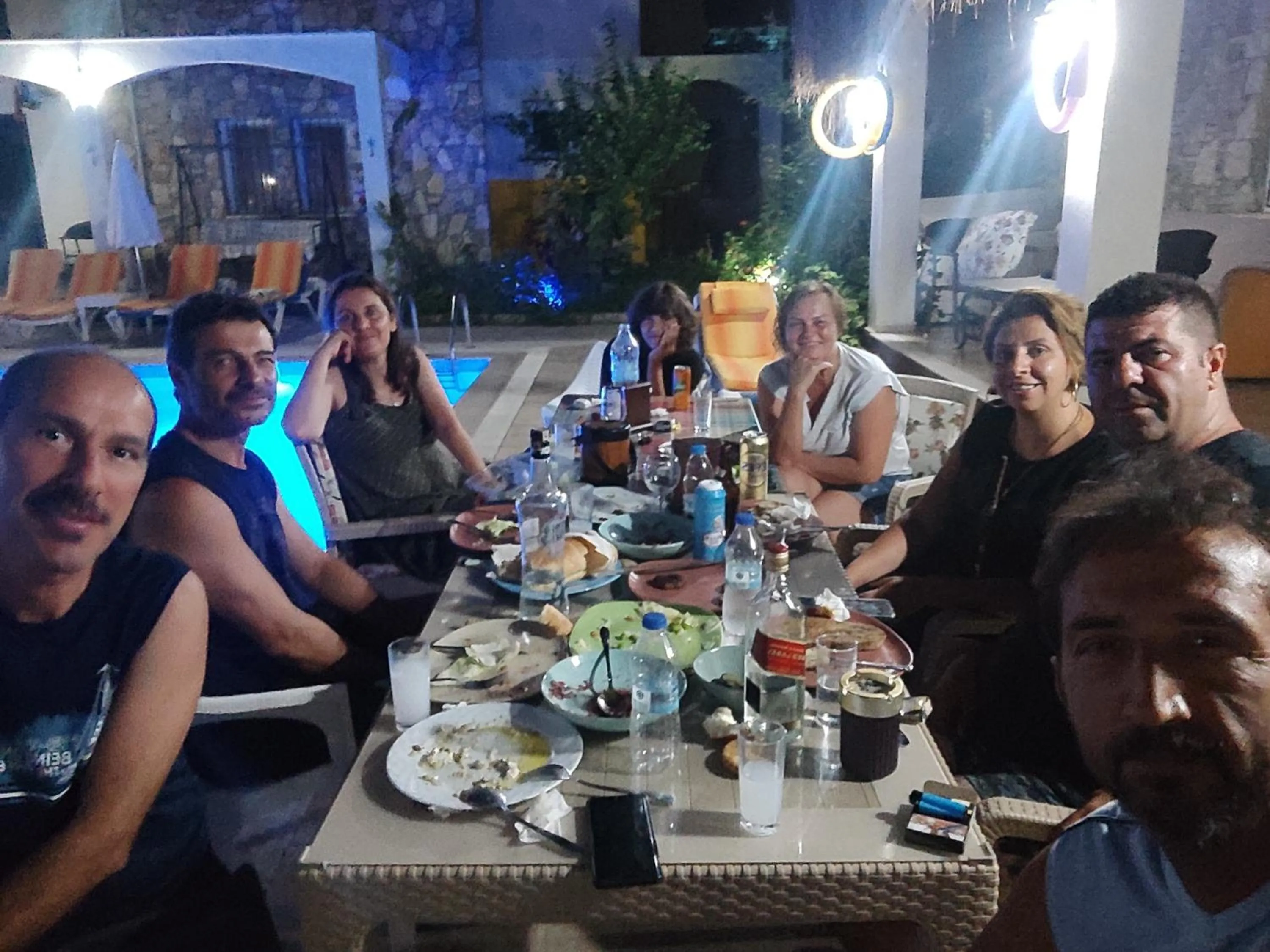 People in çileks apart otel