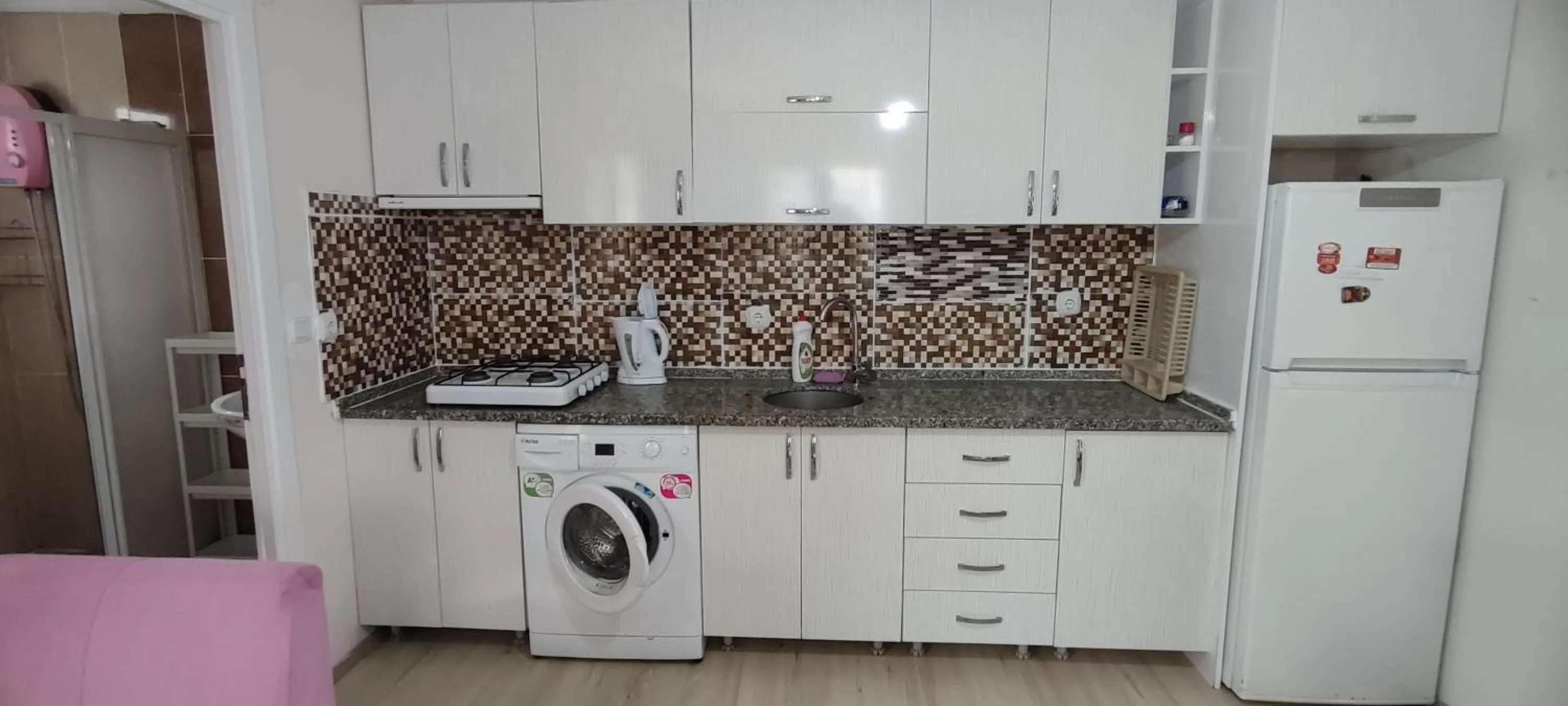 Kitchen or kitchenette in çileks apart otel