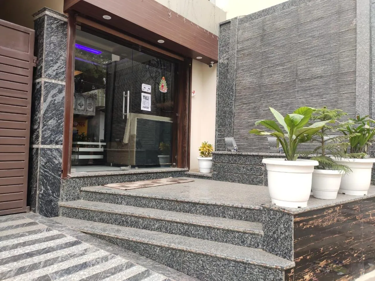 Facade/entrance in Hotel KB Palace