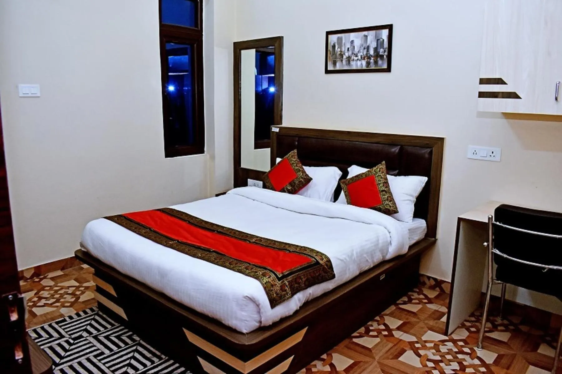 Bedroom, Bed in Hotel KB Palace