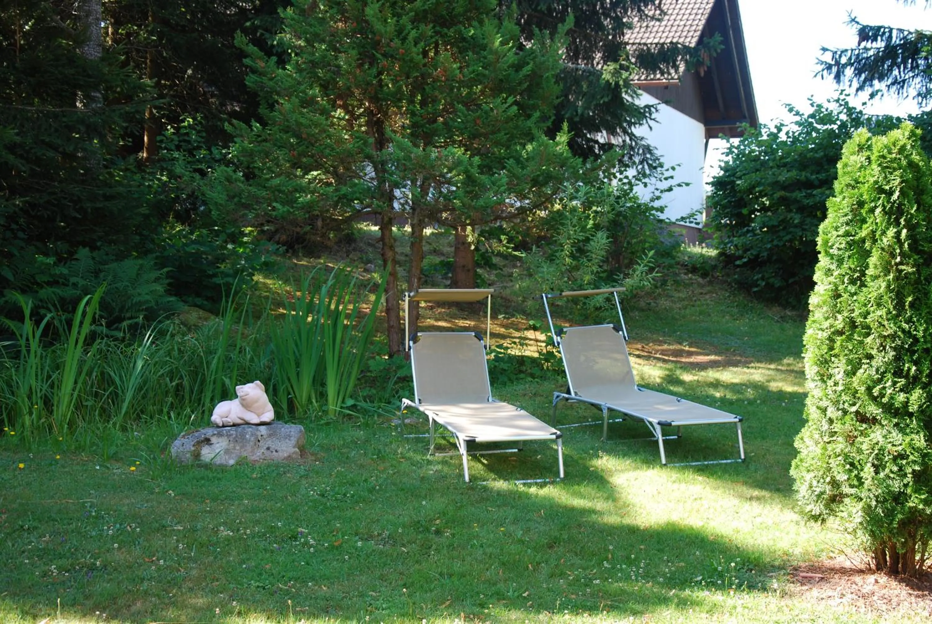 Garden in Landgasthof zum Dorfkrug